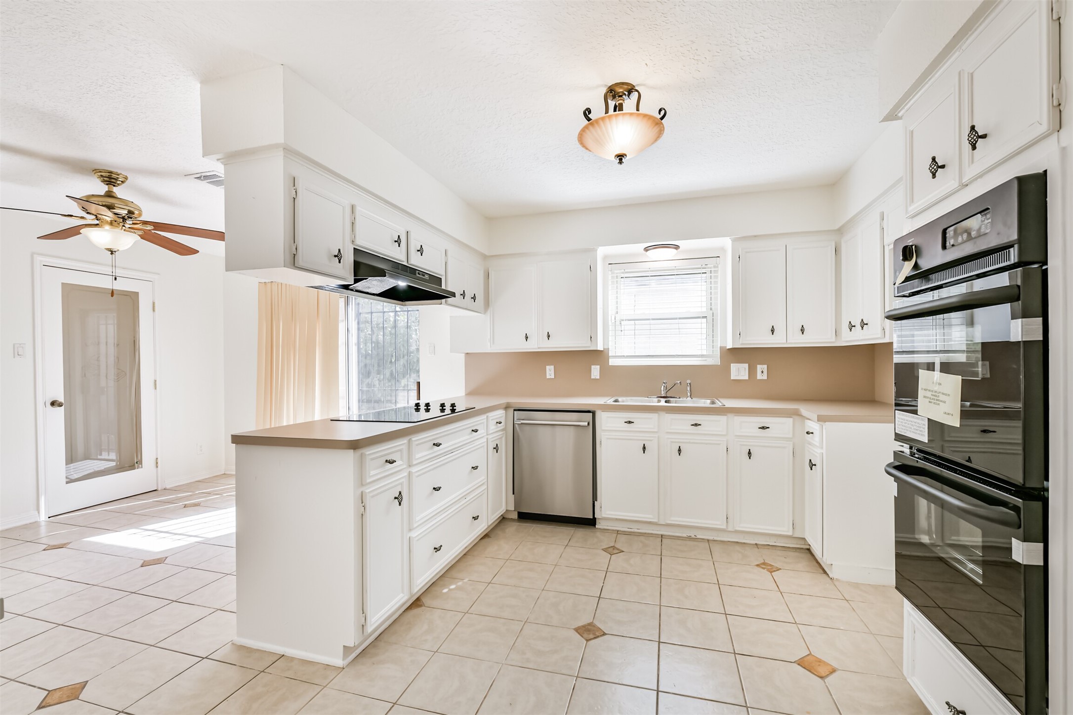 7815 Duffield Lane Property Photo 15