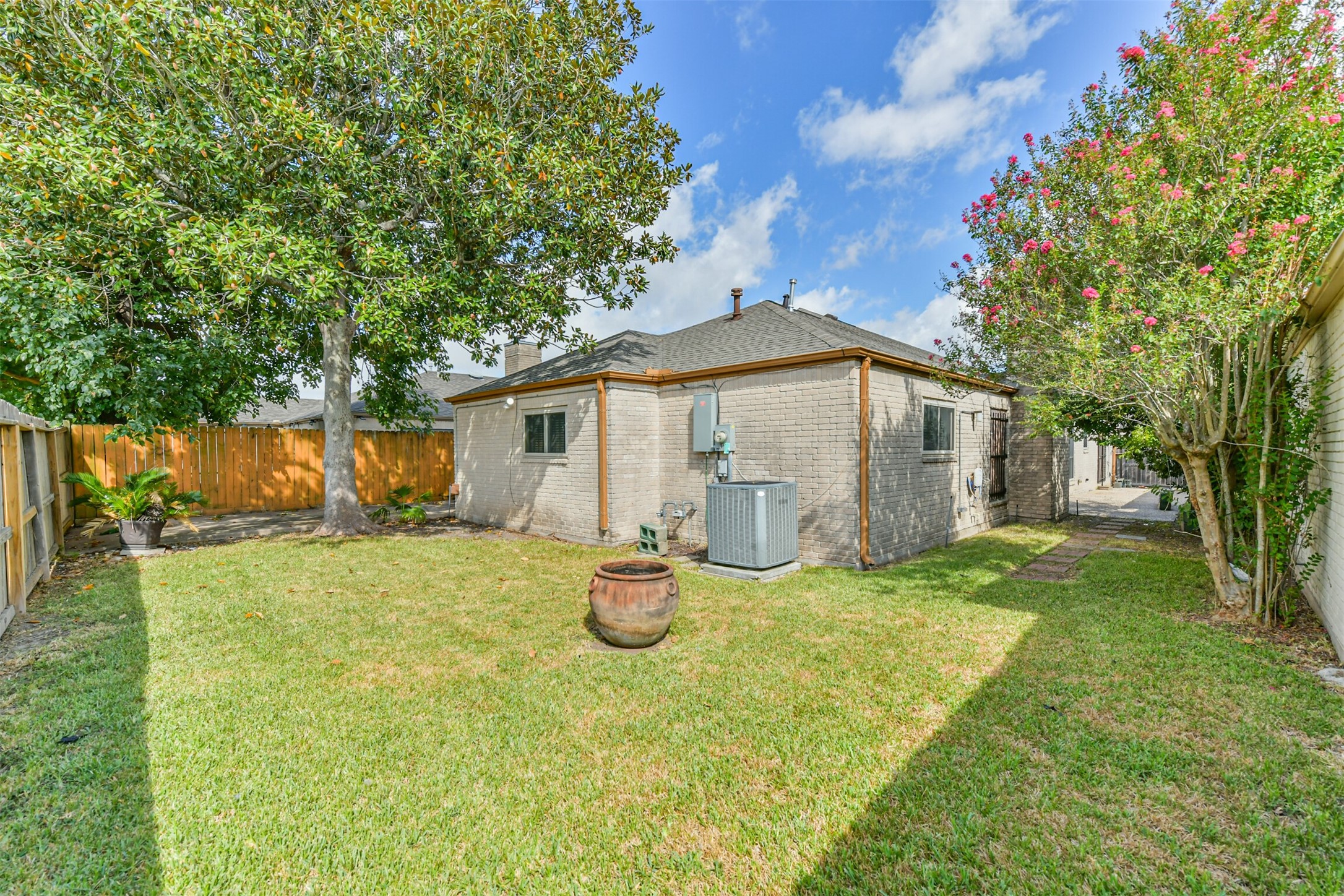 7815 Duffield Lane Property Photo 32