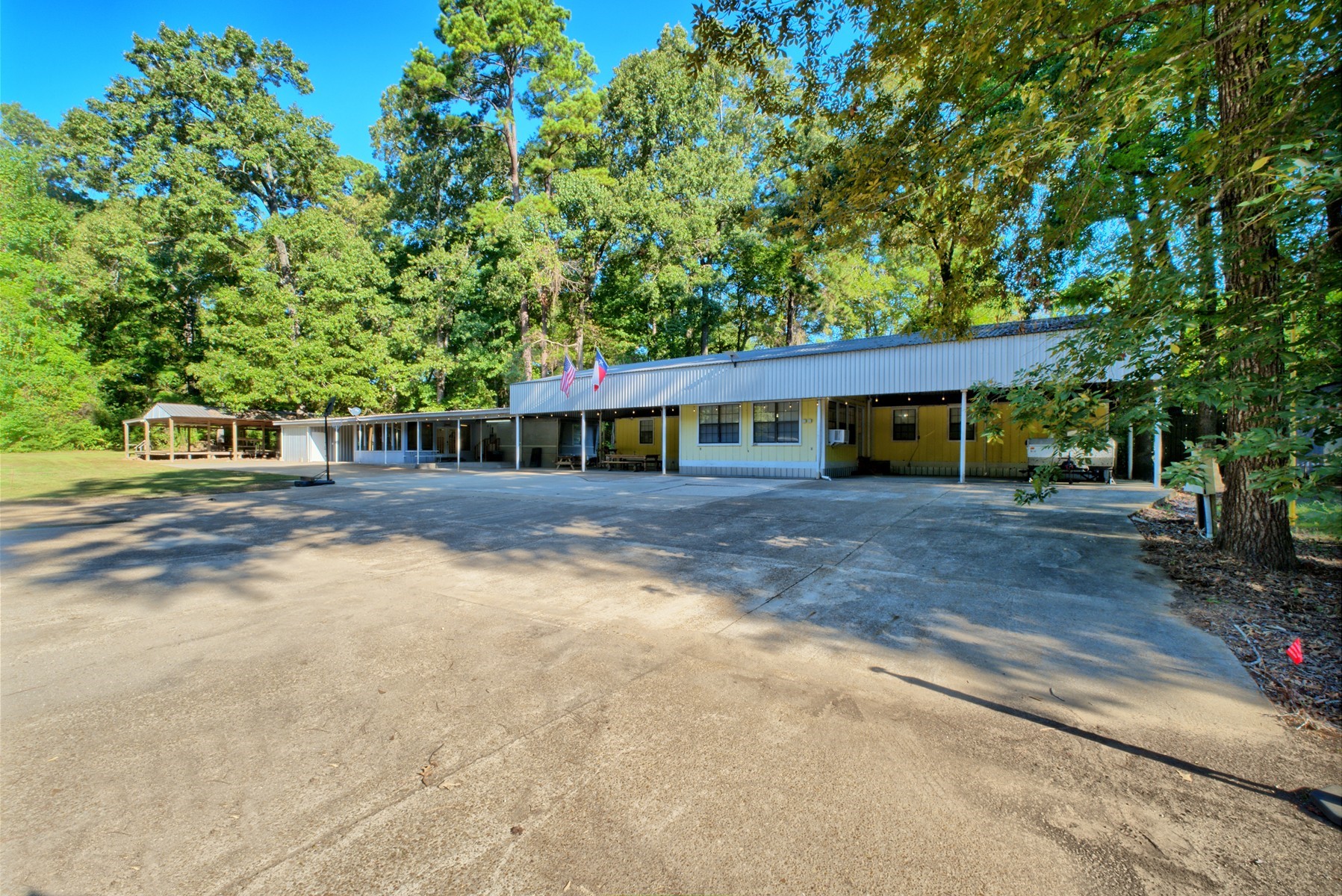 260 Rudd Road Property Photo 1