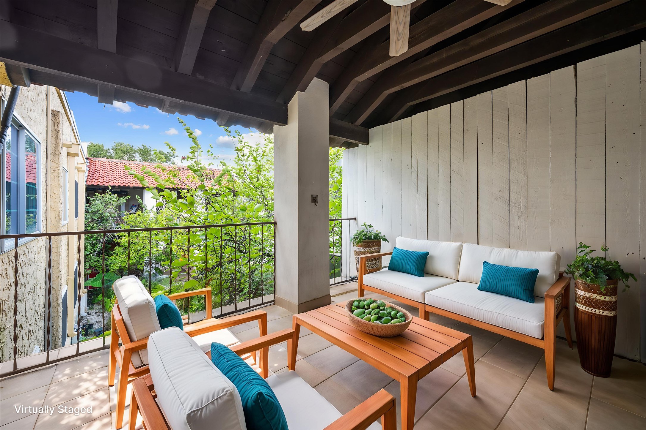 2744 Briarhurst Drive 33 Property Photo 17