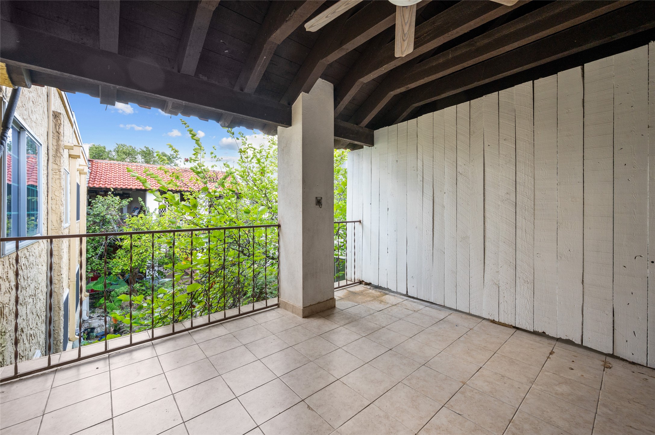 2744 Briarhurst Drive 33 Property Photo 18