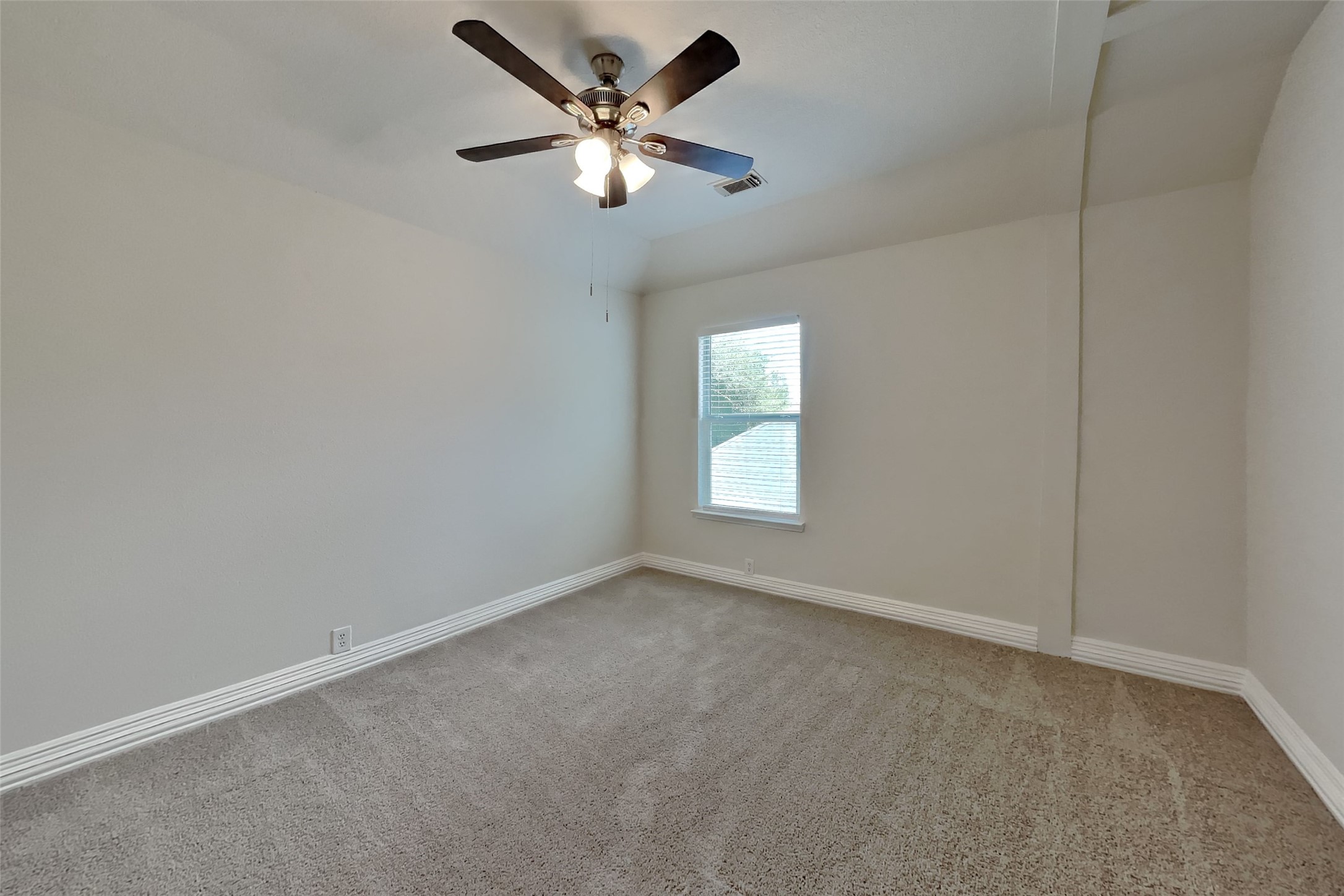 19610 Sunrise Chase Way Property Photo 12