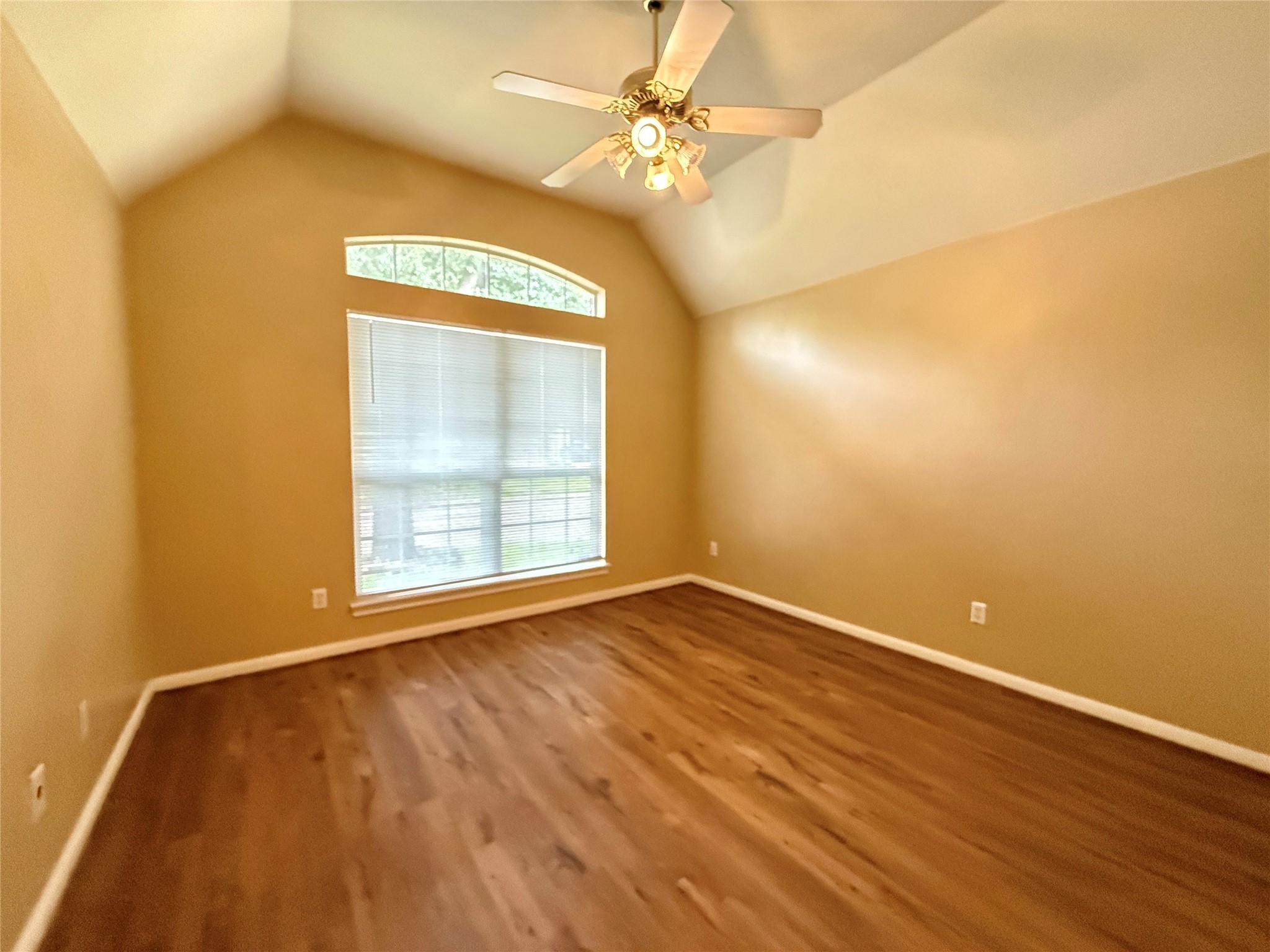 11115 Creekline Green Court Property Photo 12
