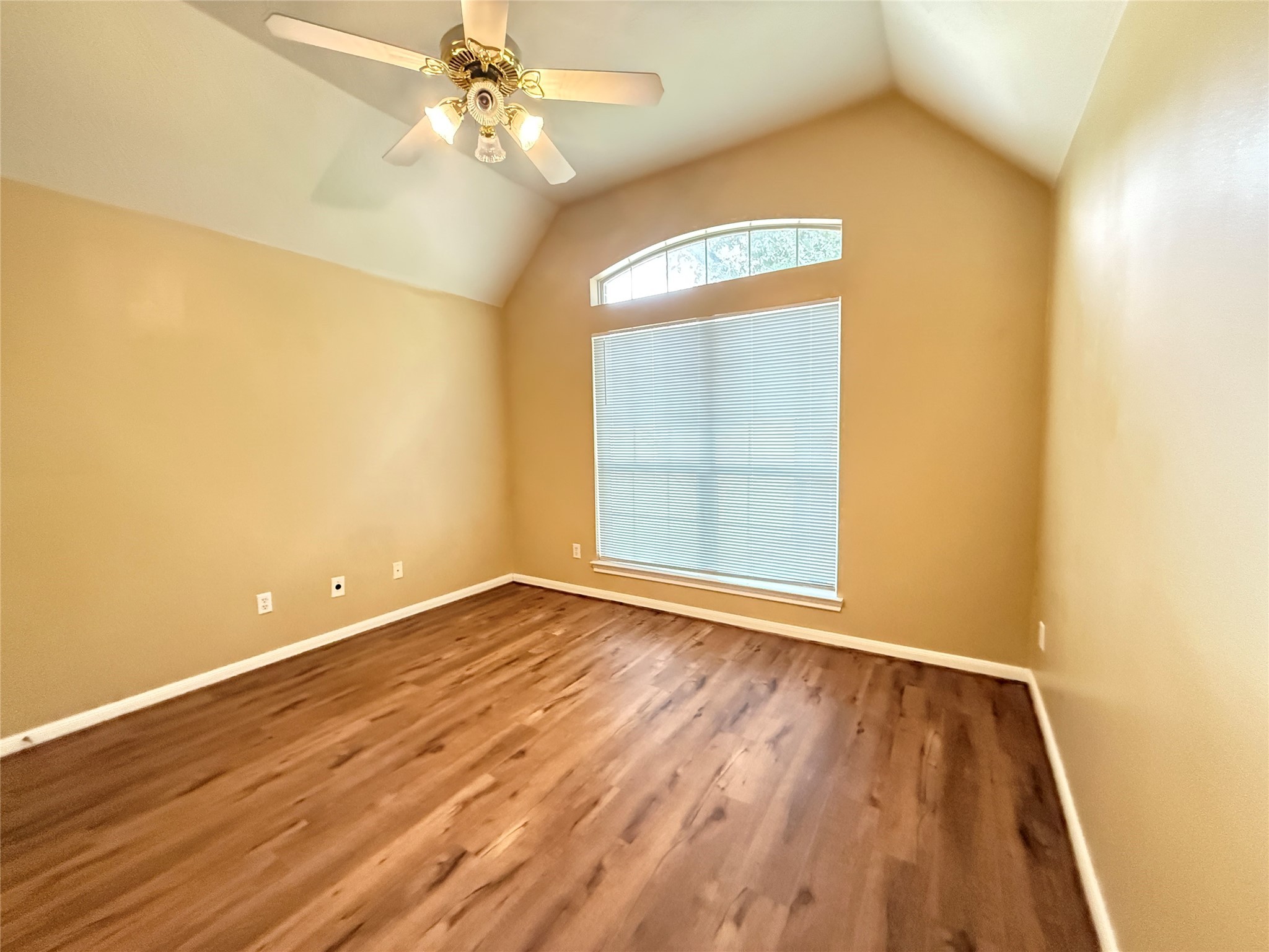 11115 Creekline Green Court Property Photo 13