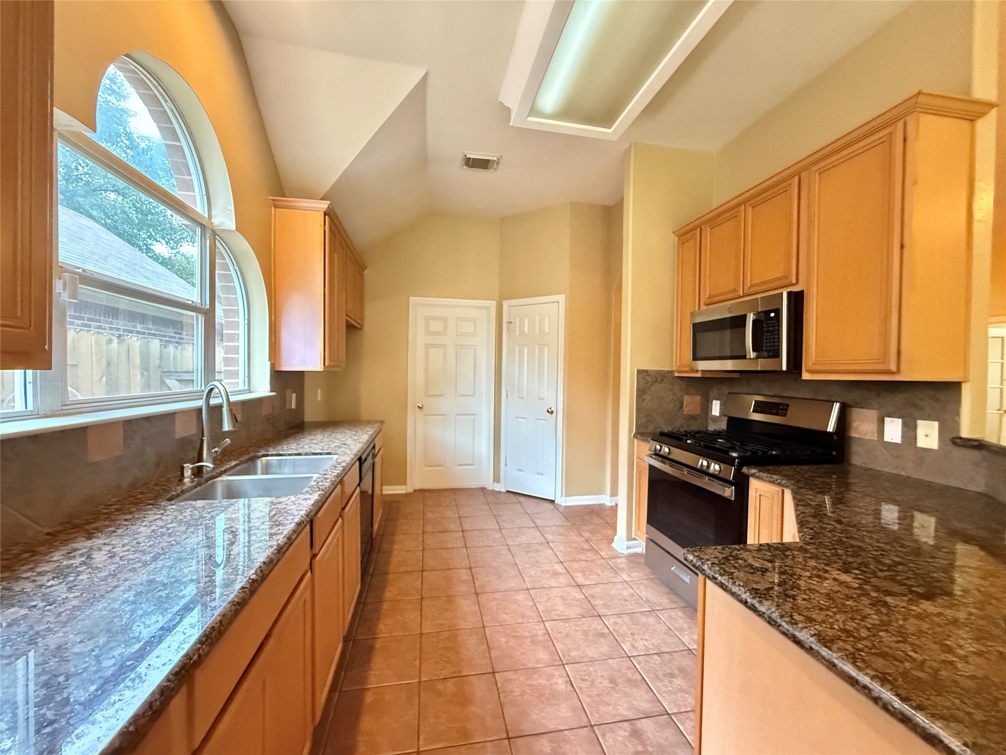 11115 Creekline Green Court Property Photo 19