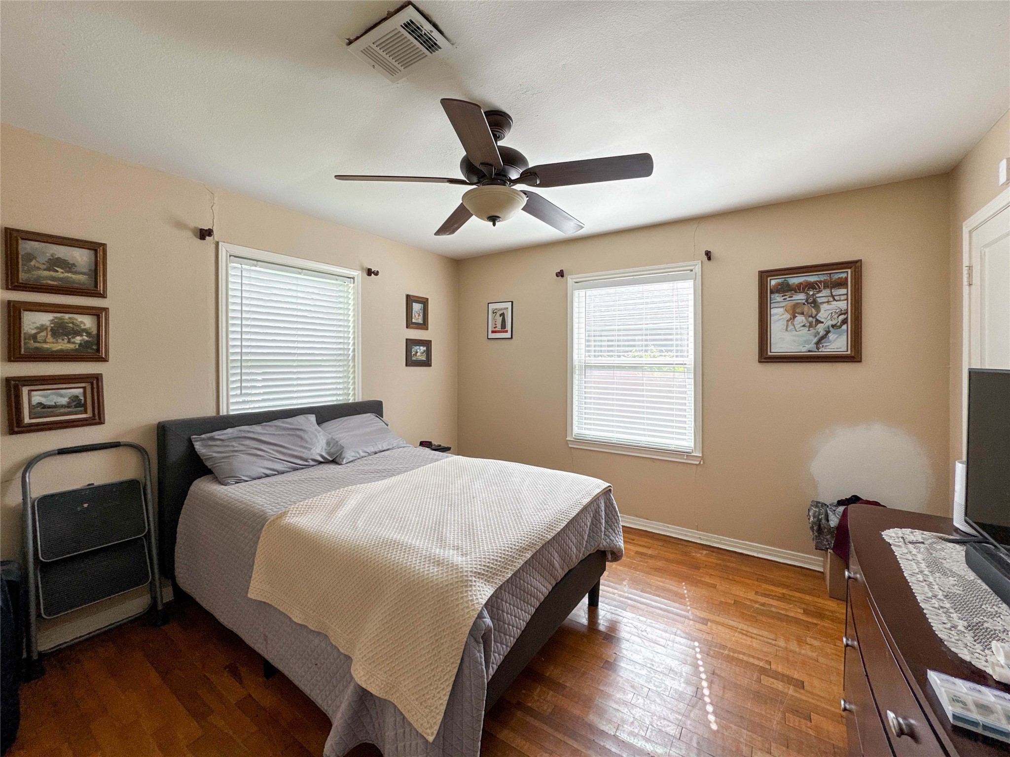4435 11th Street Property Photo 17