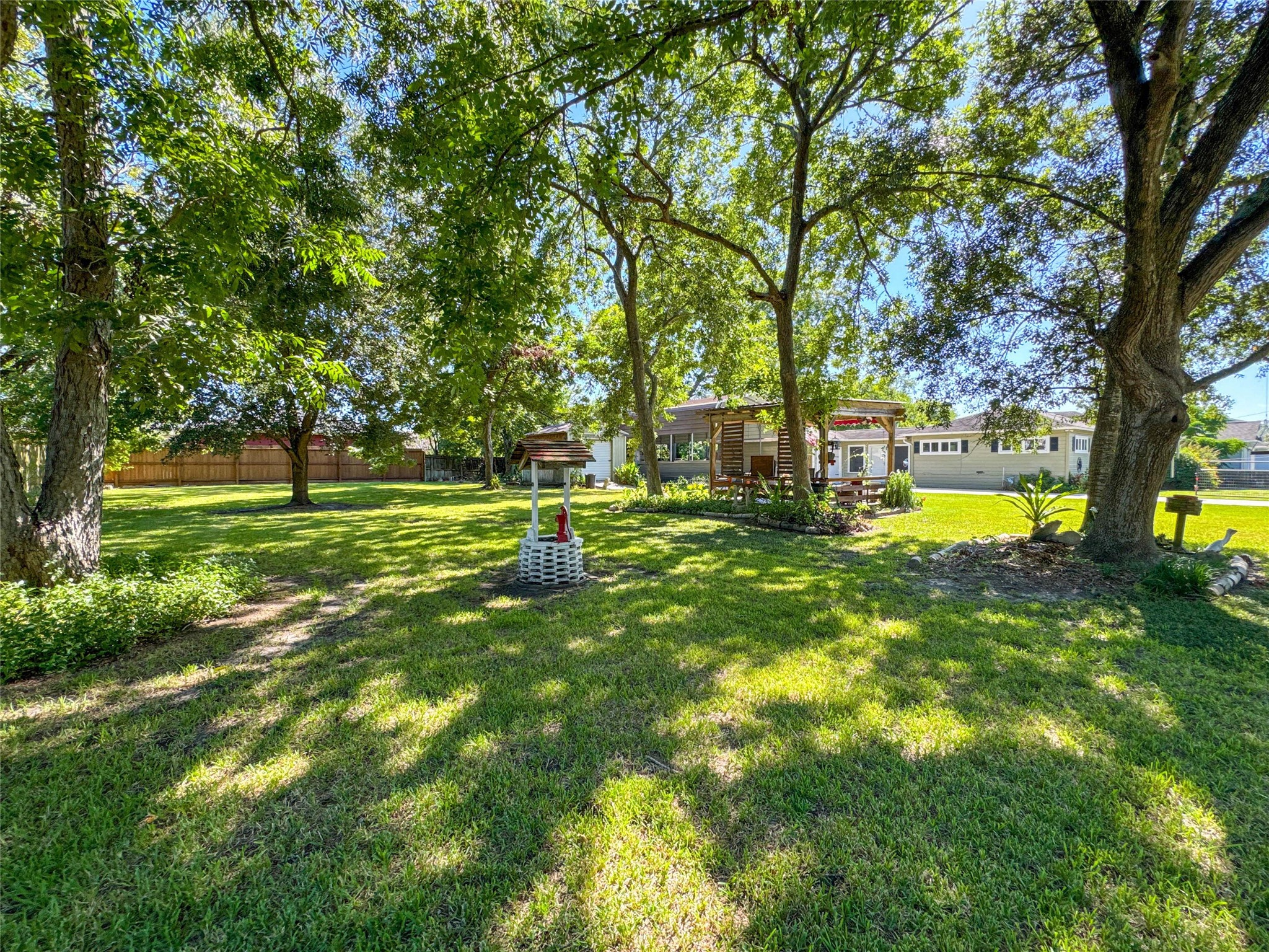 4435 11th Street Property Photo 23