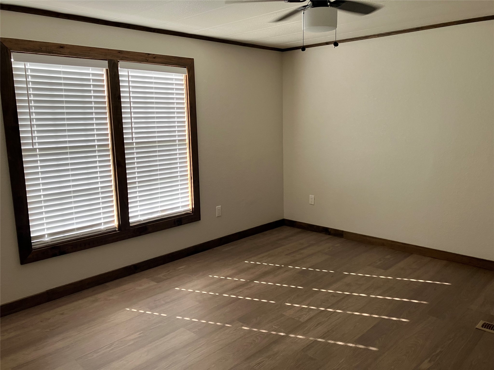 314 5th Property Photo 14