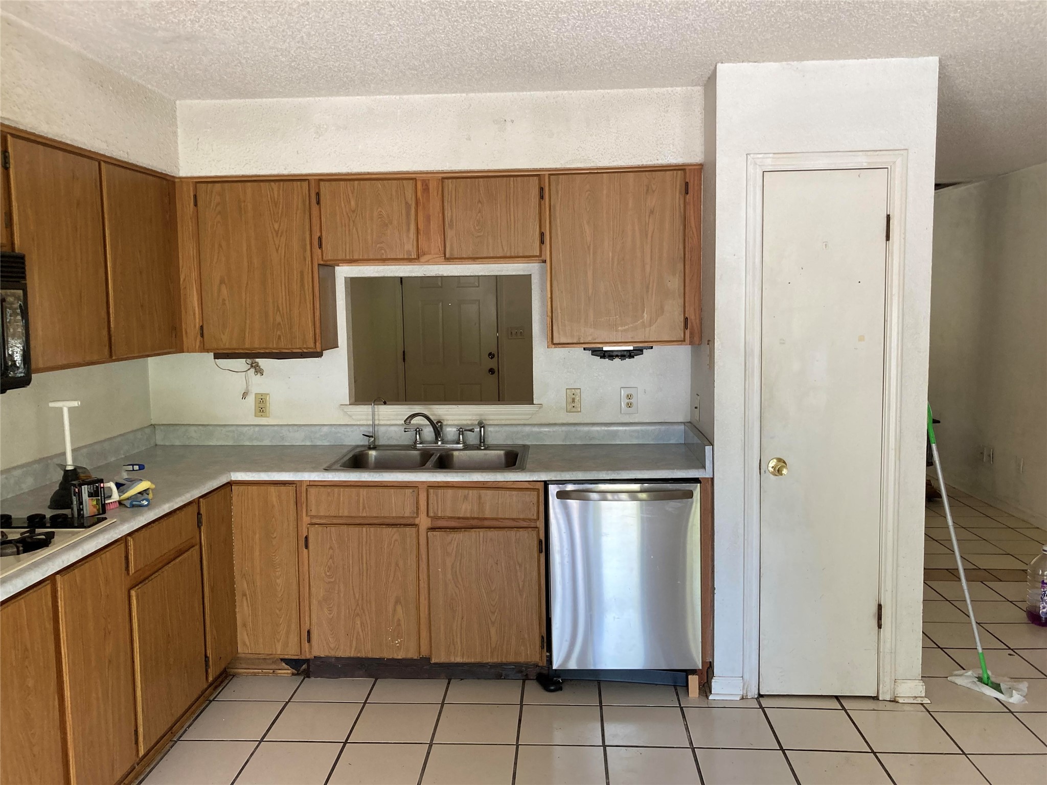108 Timber Lane Property Photo 3