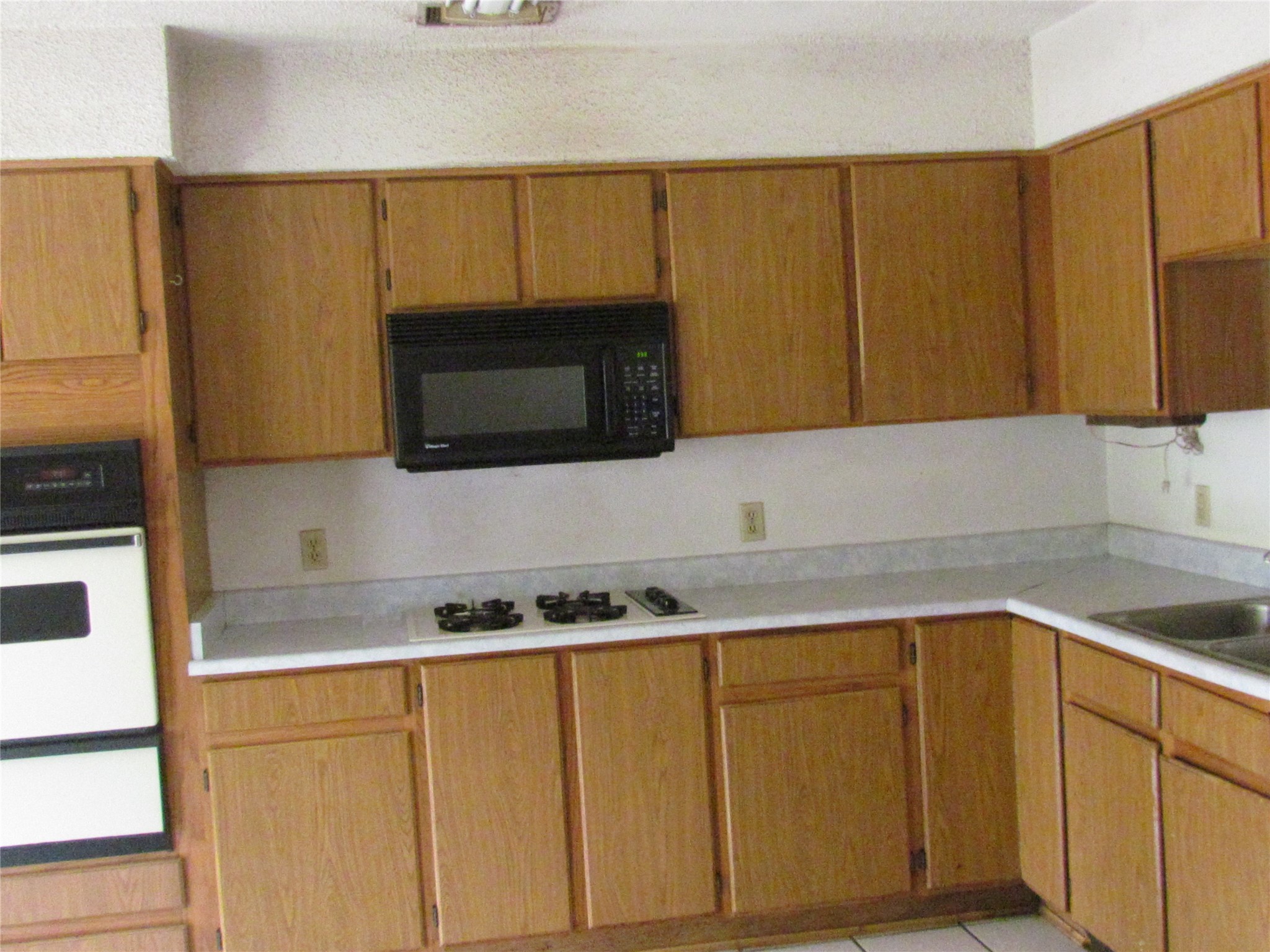 108 Timber Lane Property Photo 6