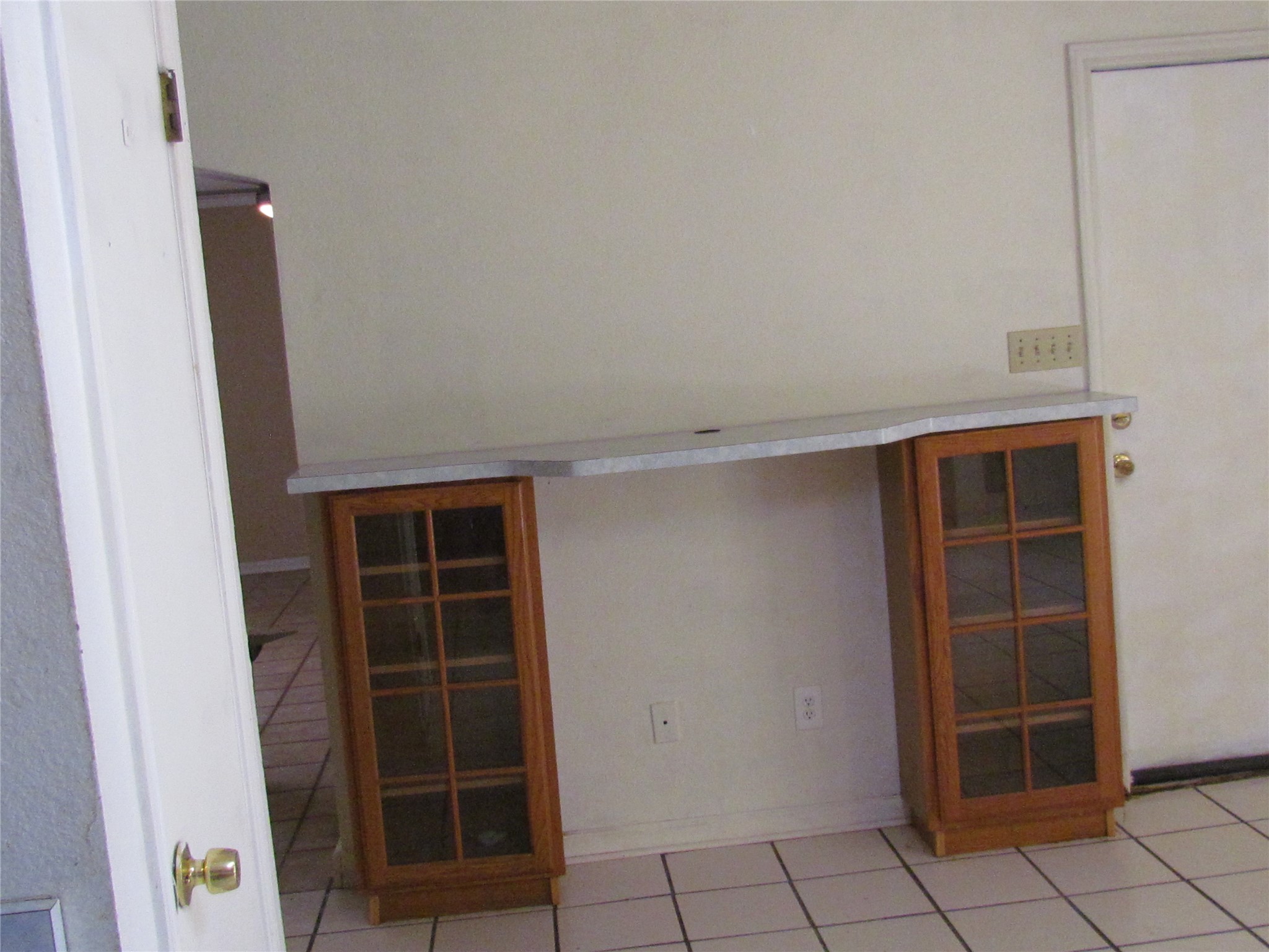 108 Timber Lane Property Photo 9