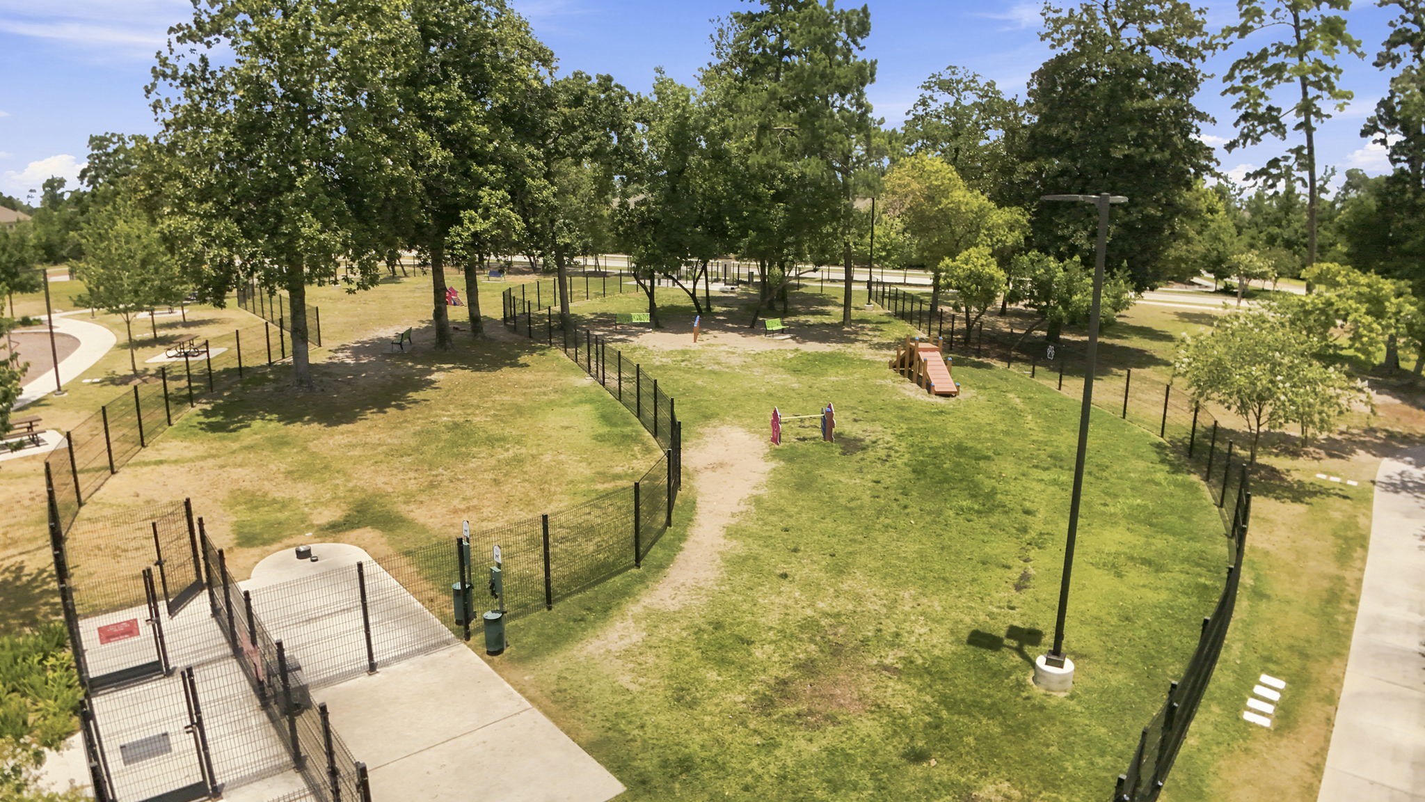 1042 Windy Creek Path Property Photo 16