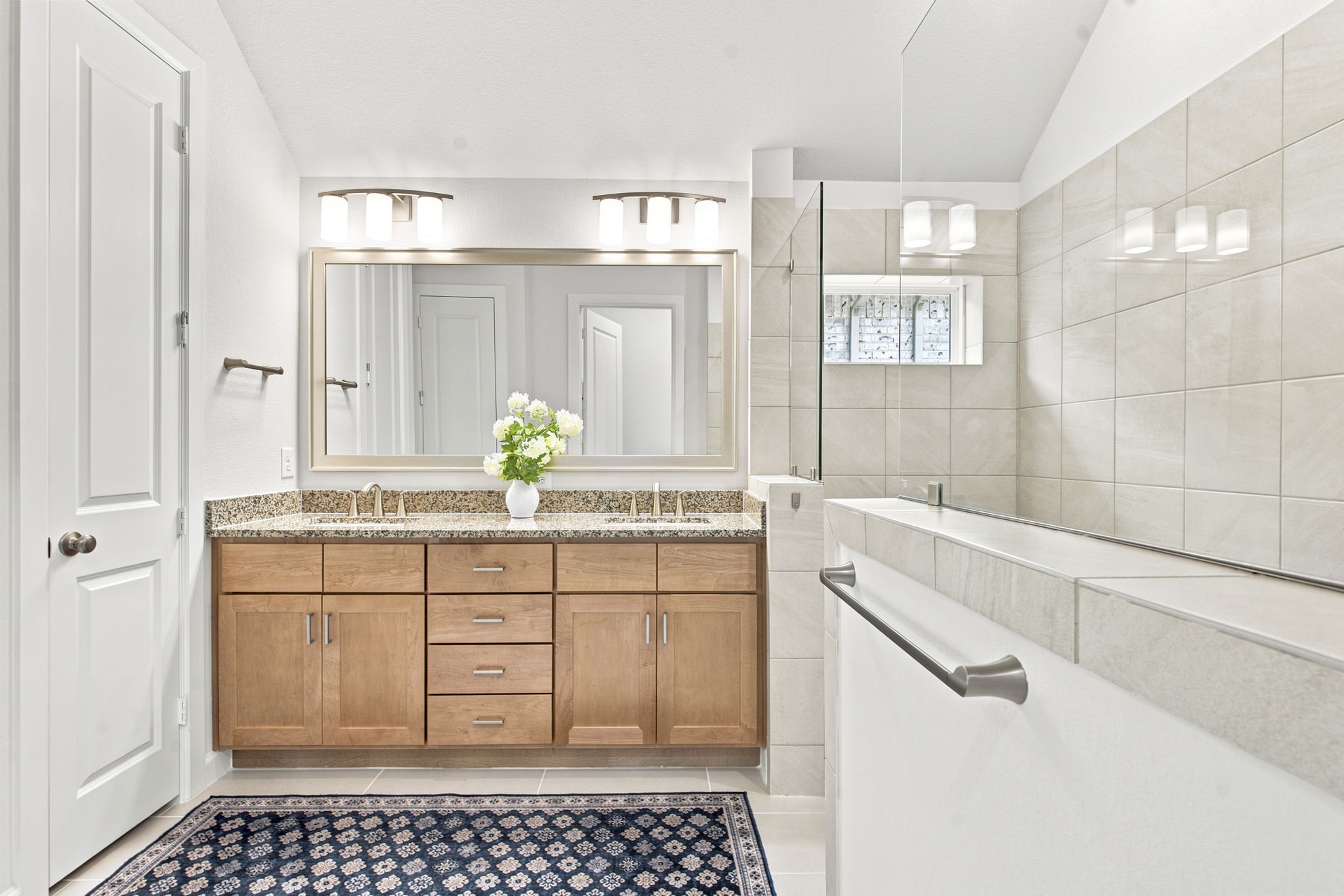 1042 Windy Creek Path Property Photo 45