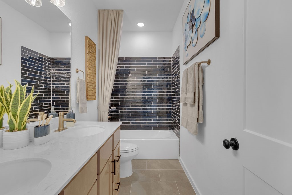 7514 Striped Maple Drive Property Photo 16