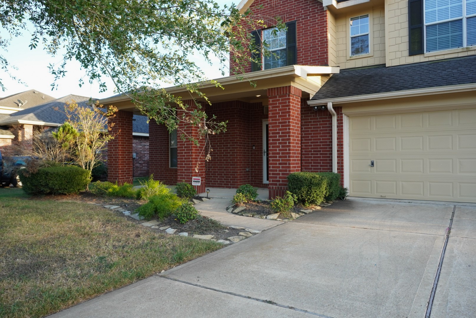7506 Stone Arbor Lane Property Photo 4