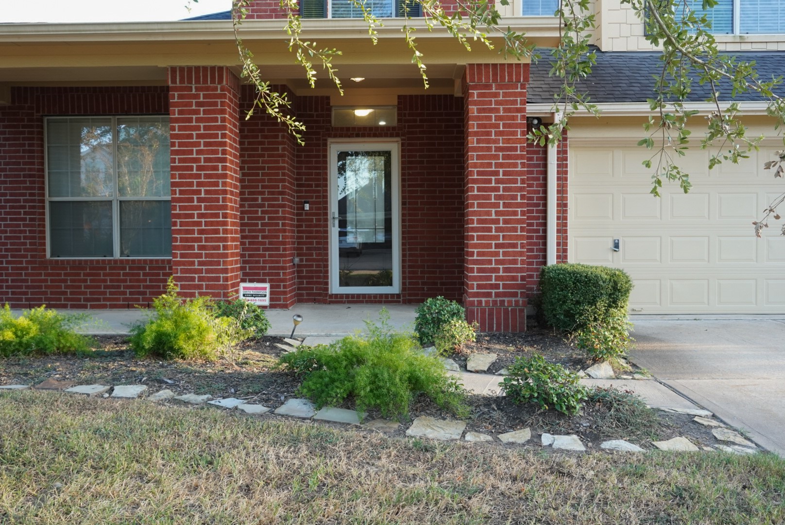 7506 Stone Arbor Lane Property Photo 5