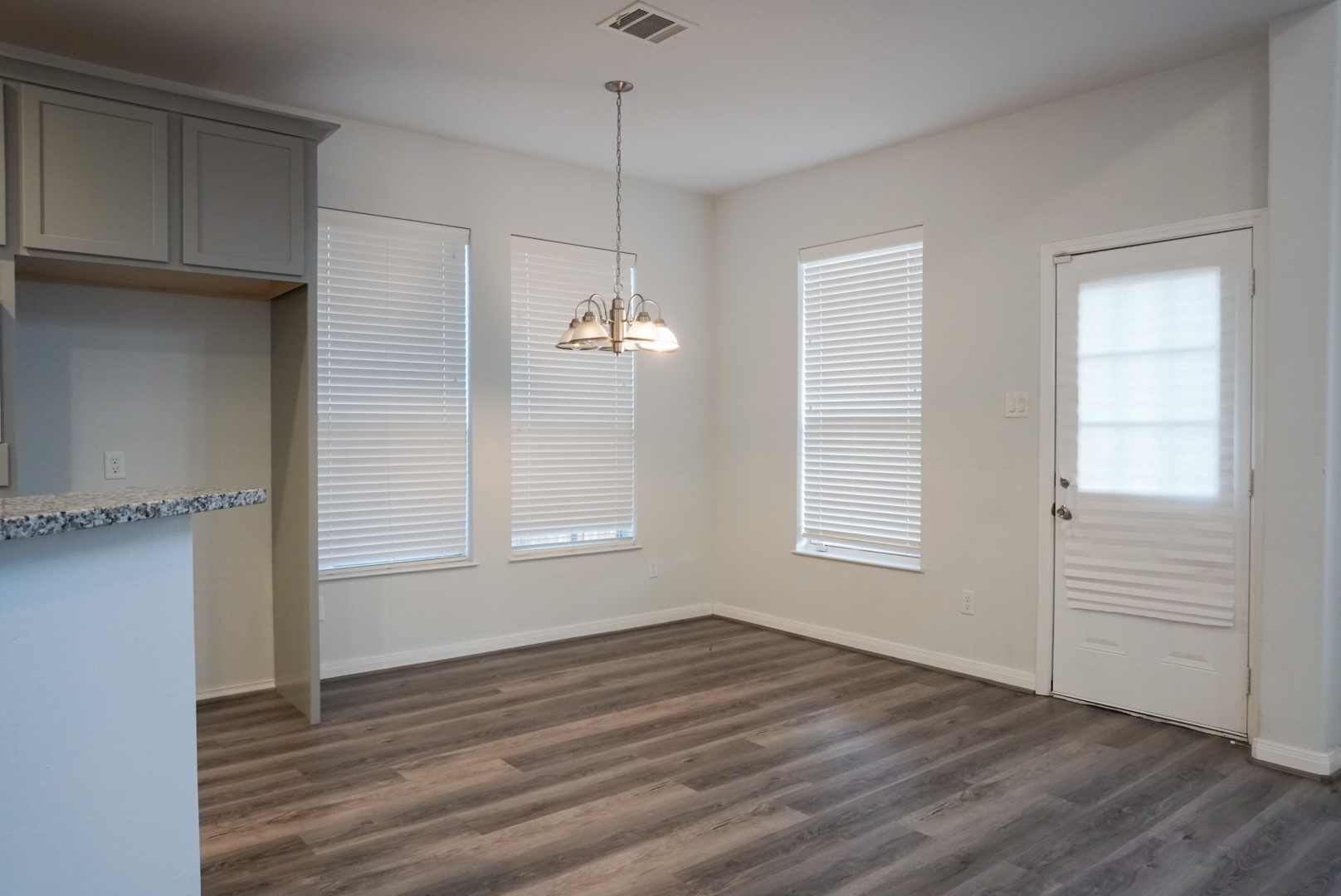 7506 Stone Arbor Lane Property Photo 18