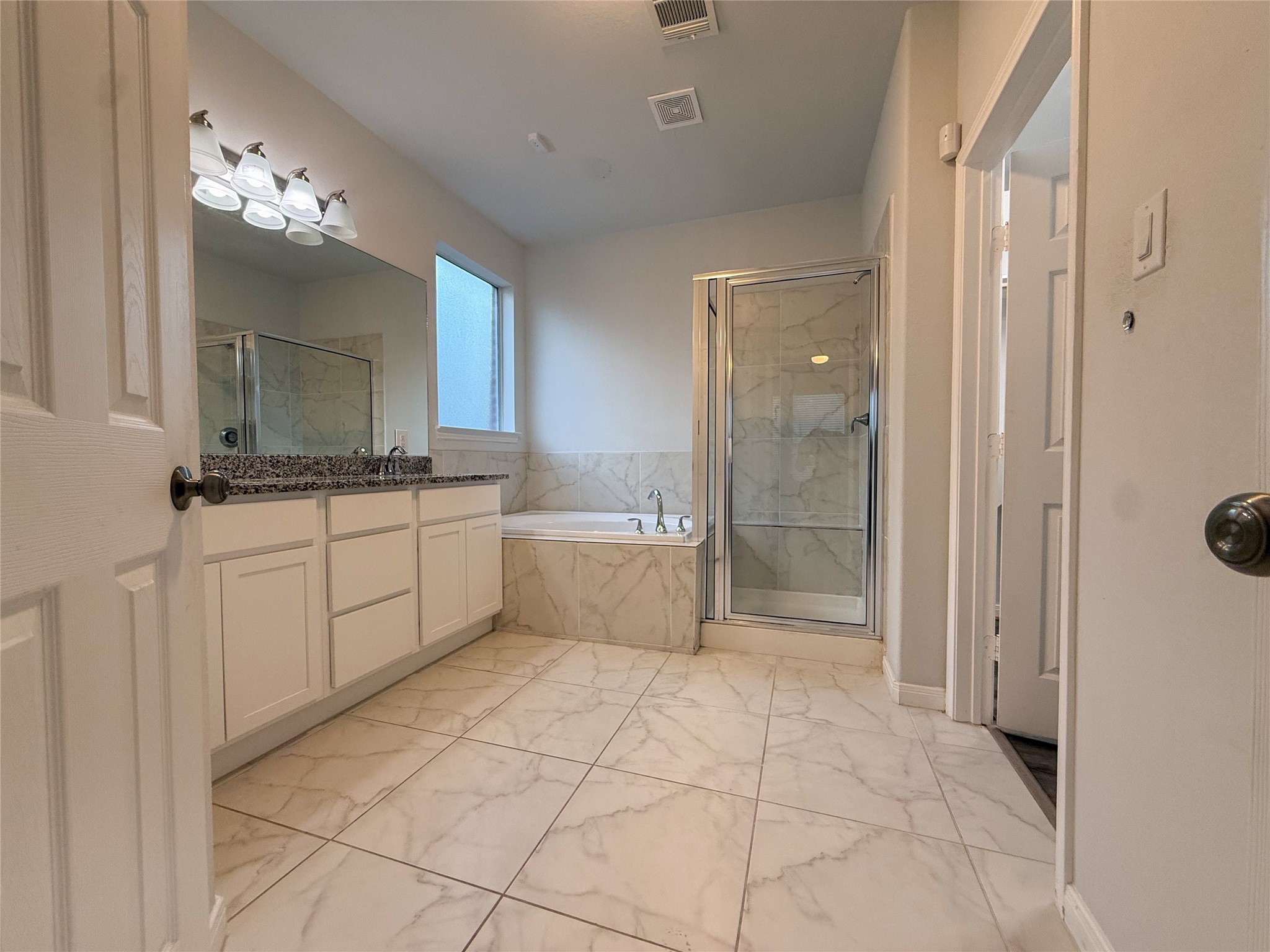 7506 Stone Arbor Lane Property Photo 28