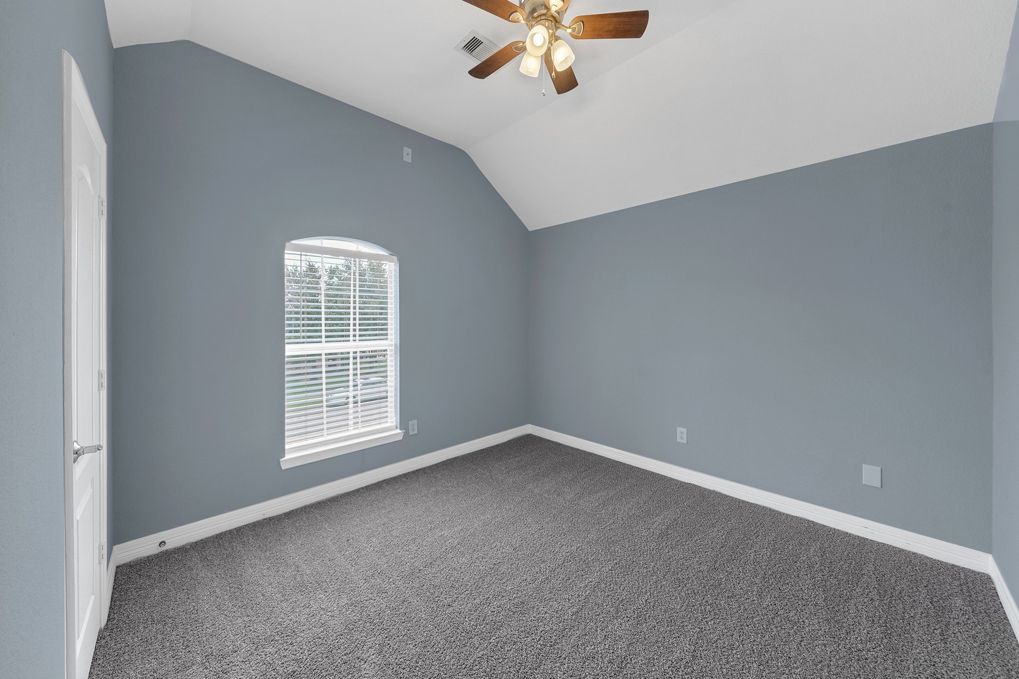 5107 Lost Cove Lane Property Photo 24