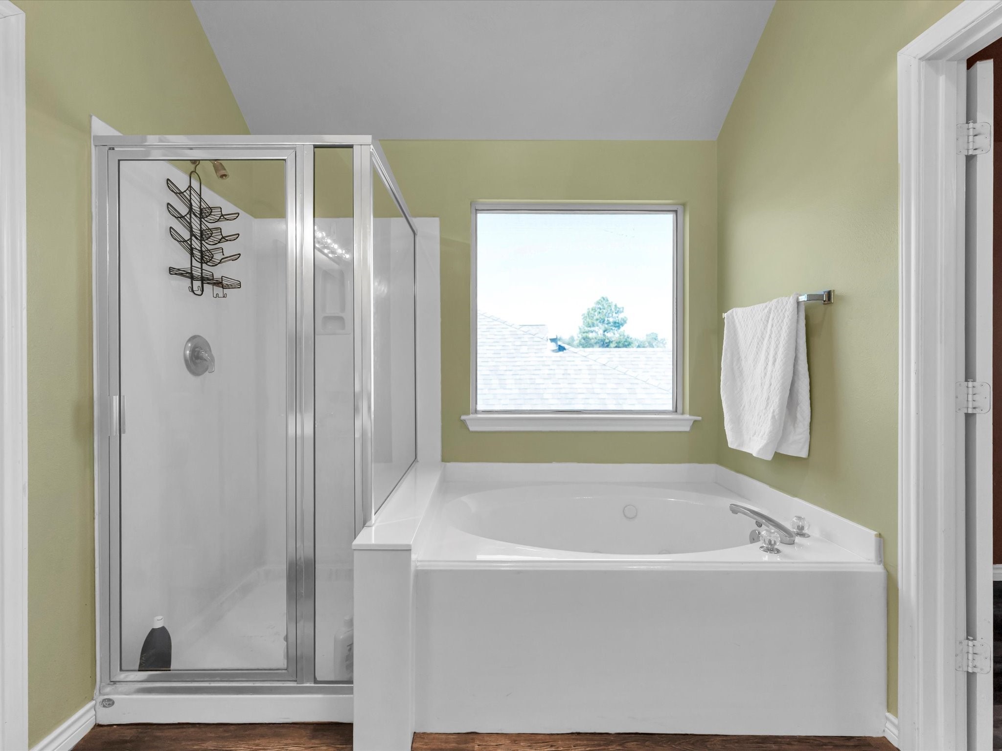 2403 Floral Ridge Drive Property Photo 14