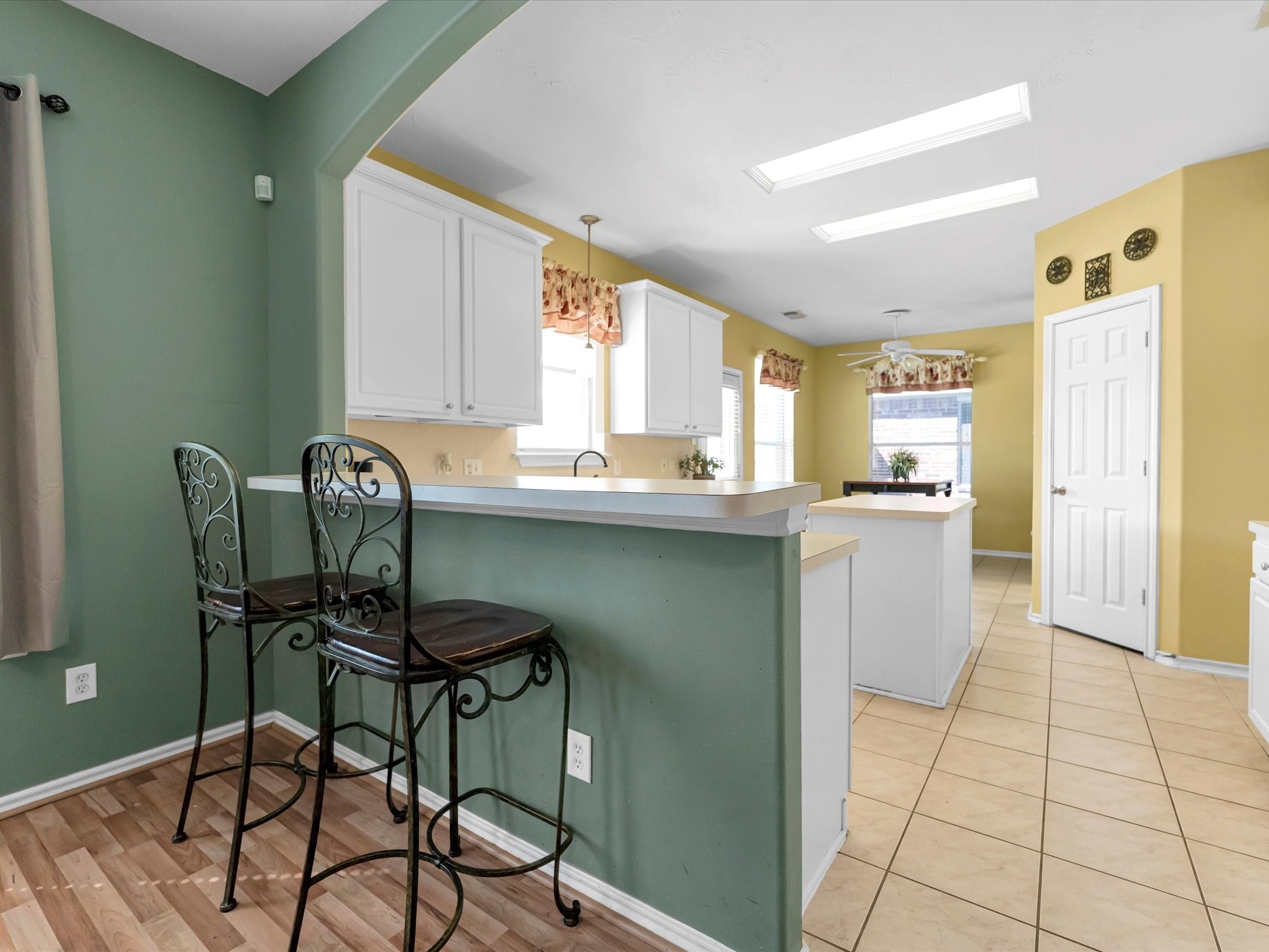 2403 Floral Ridge Drive Property Photo 19