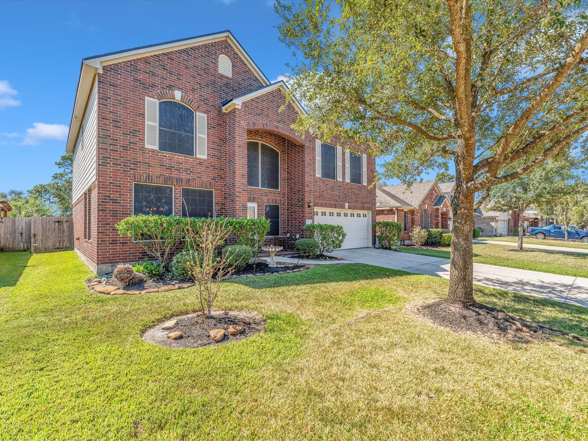 2403 Floral Ridge Drive Property Photo 30