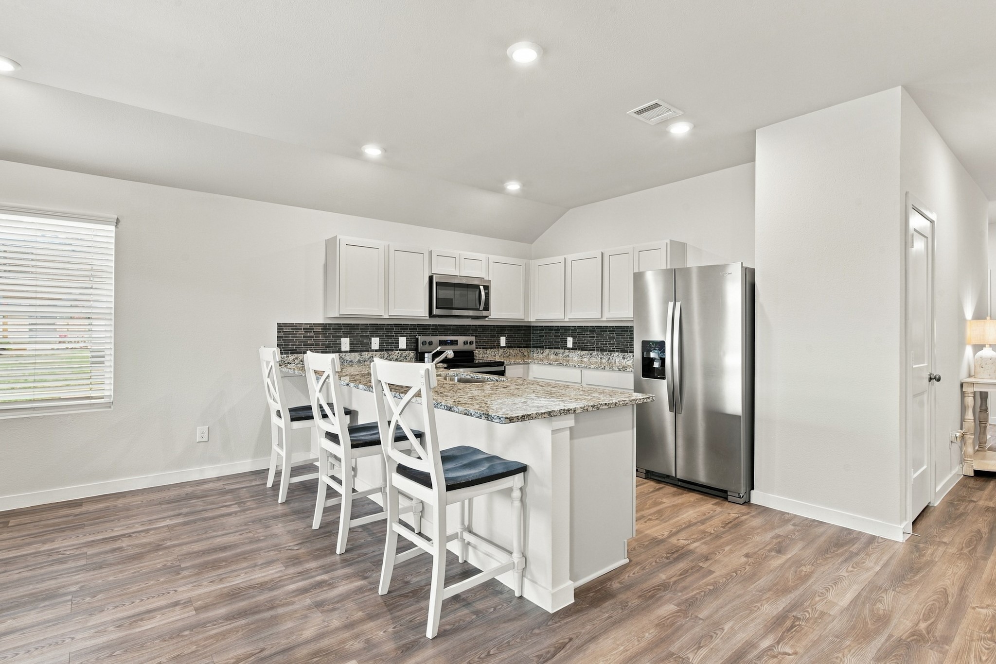 6002 Eagle Ridge Drive Property Photo 4