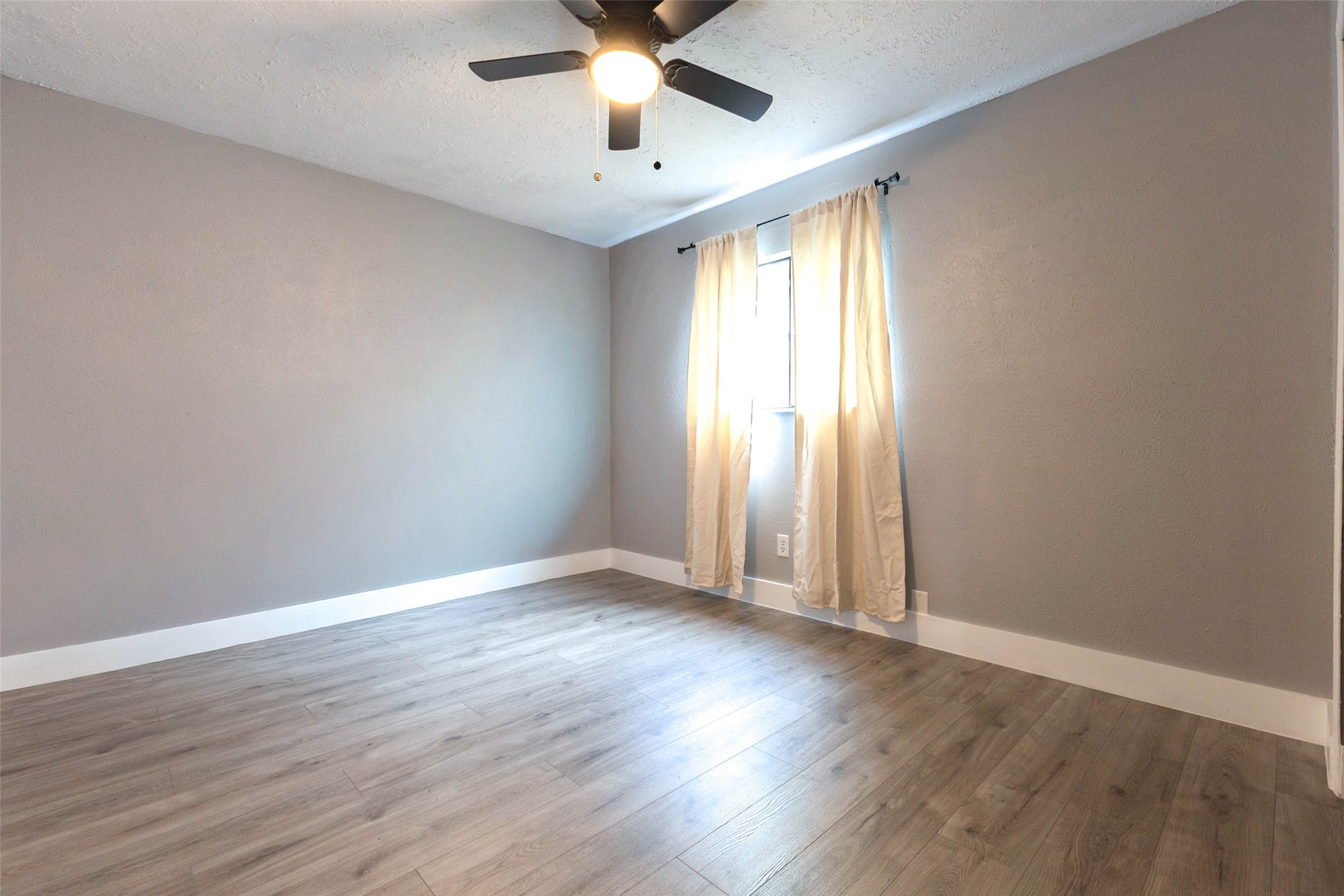 17302 S Yorkglen Drive Property Photo 18