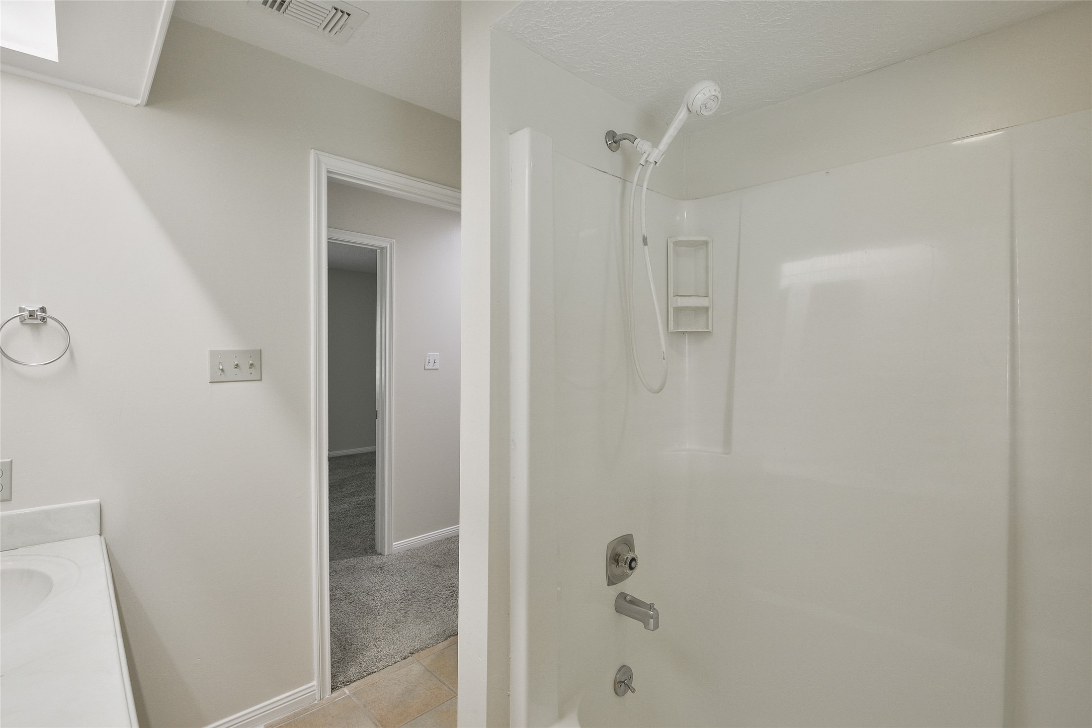 5406 Avenue C Property Photo 13