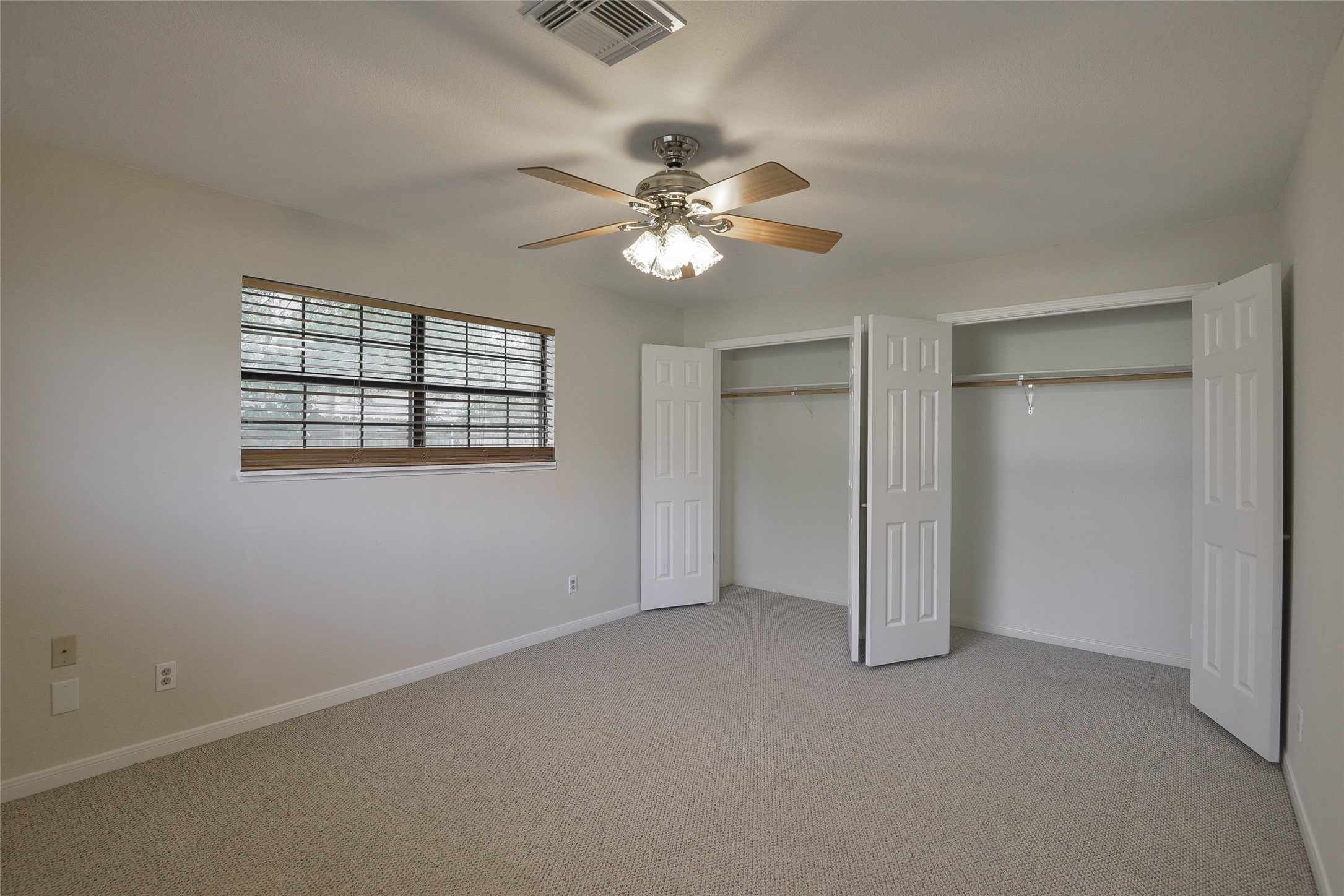 5406 Avenue C Property Photo 26