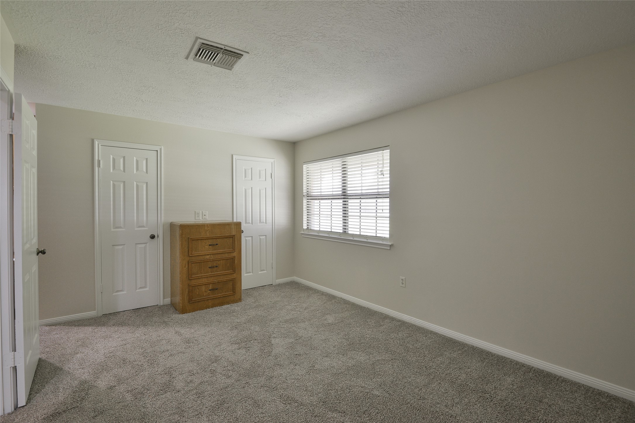 5406 Avenue C Property Photo 27