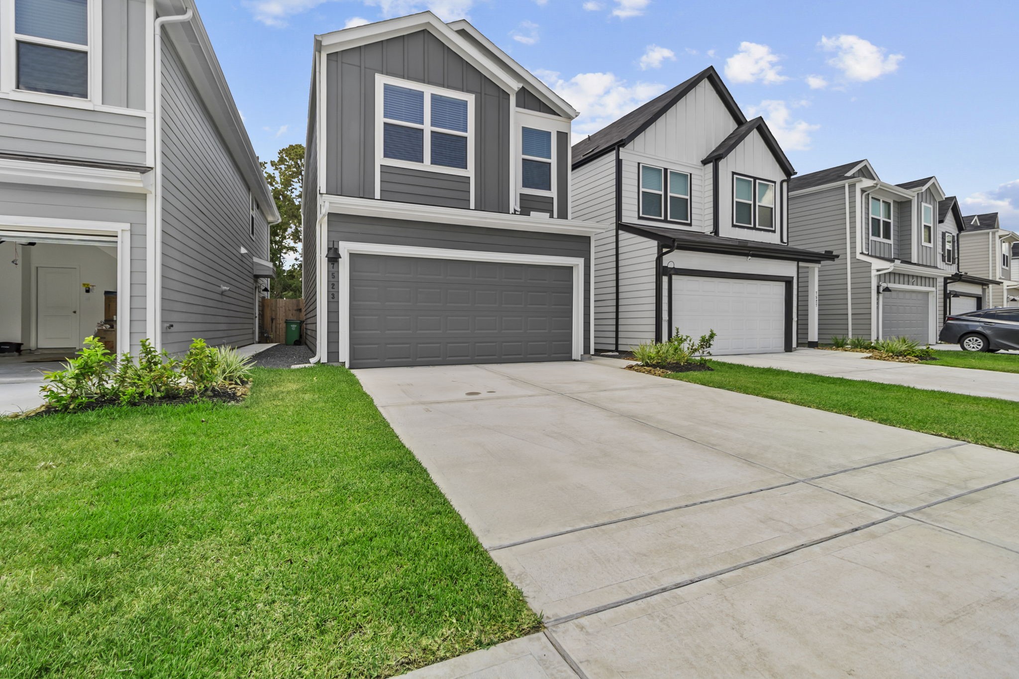 7523 Bella Springs Property Photo 3