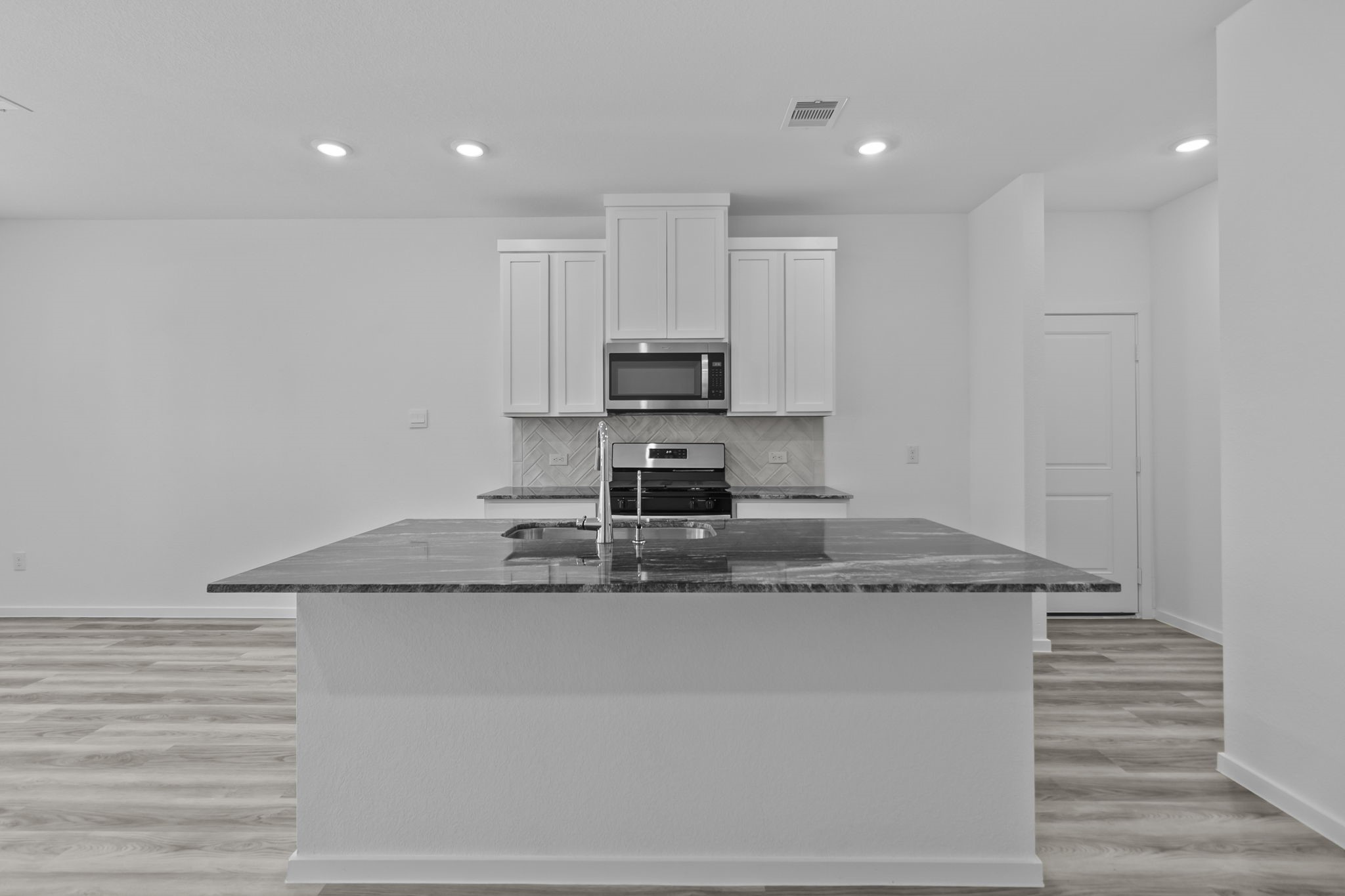 7523 Bella Springs Property Photo 6