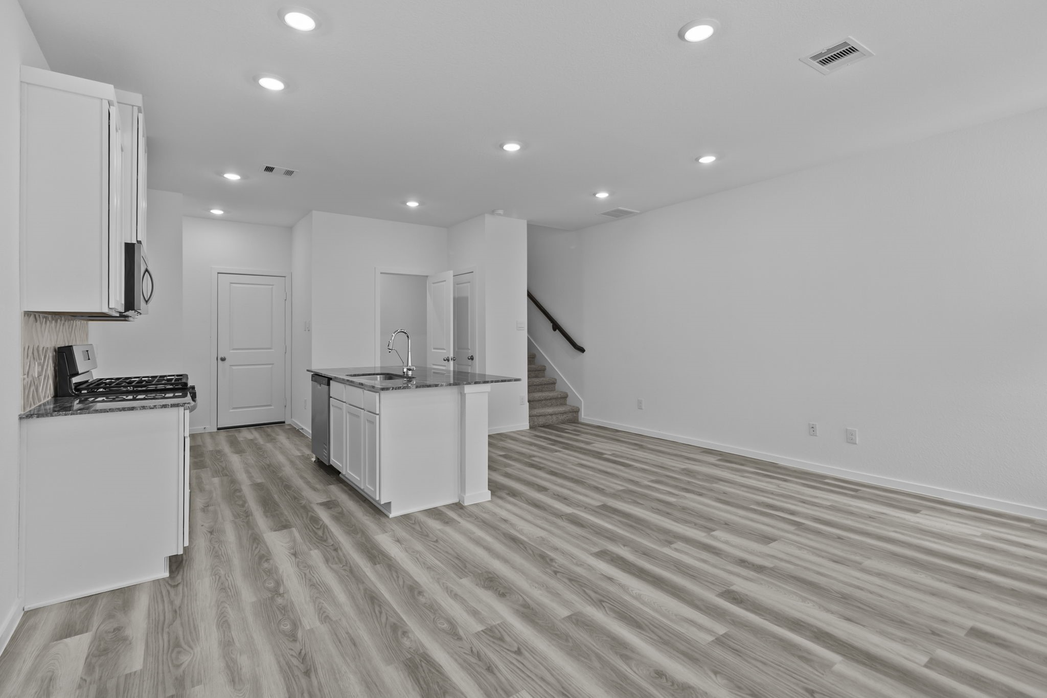 7523 Bella Springs Property Photo 10