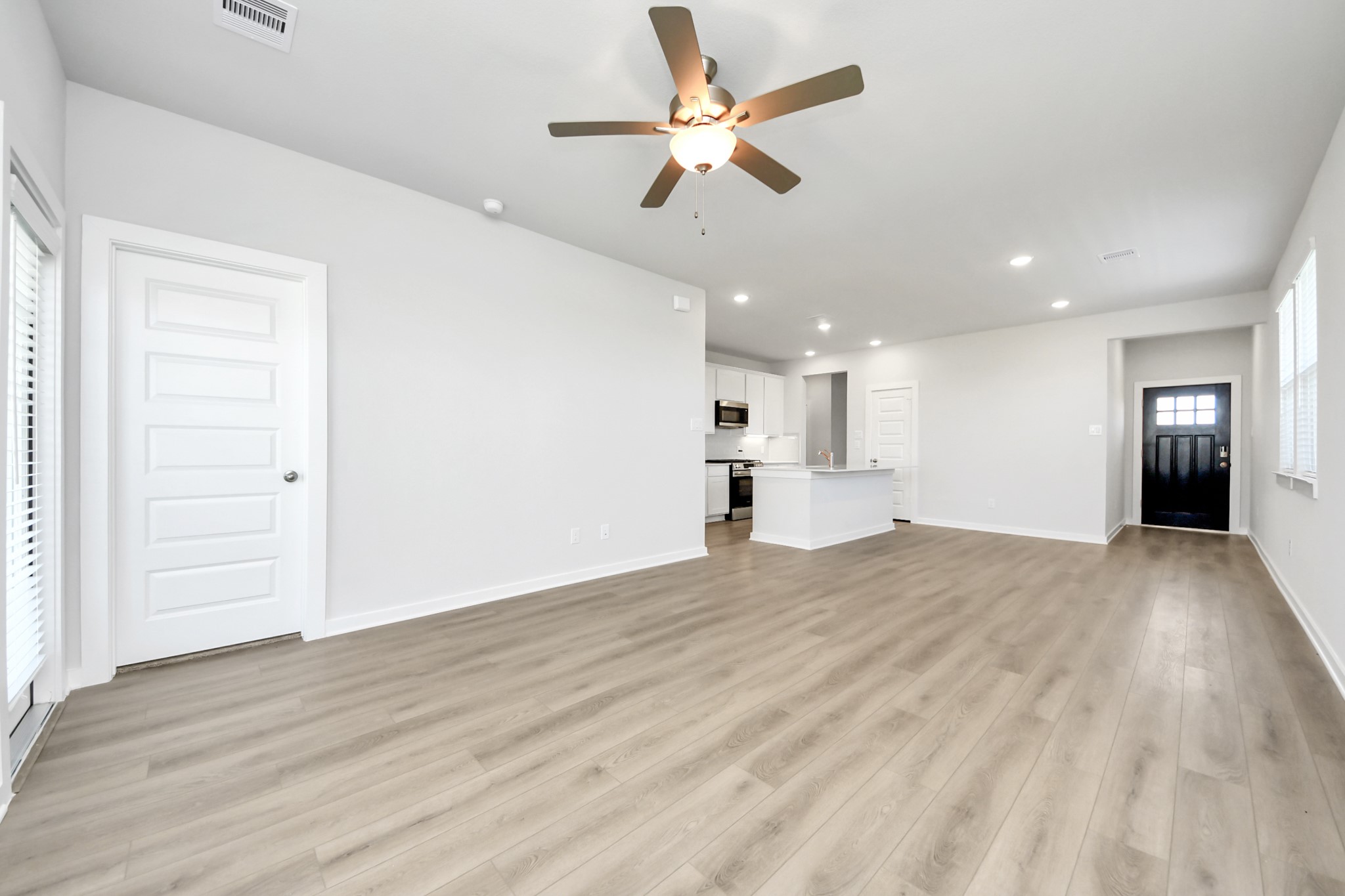 1027 Arbor Drive Property Photo 8
