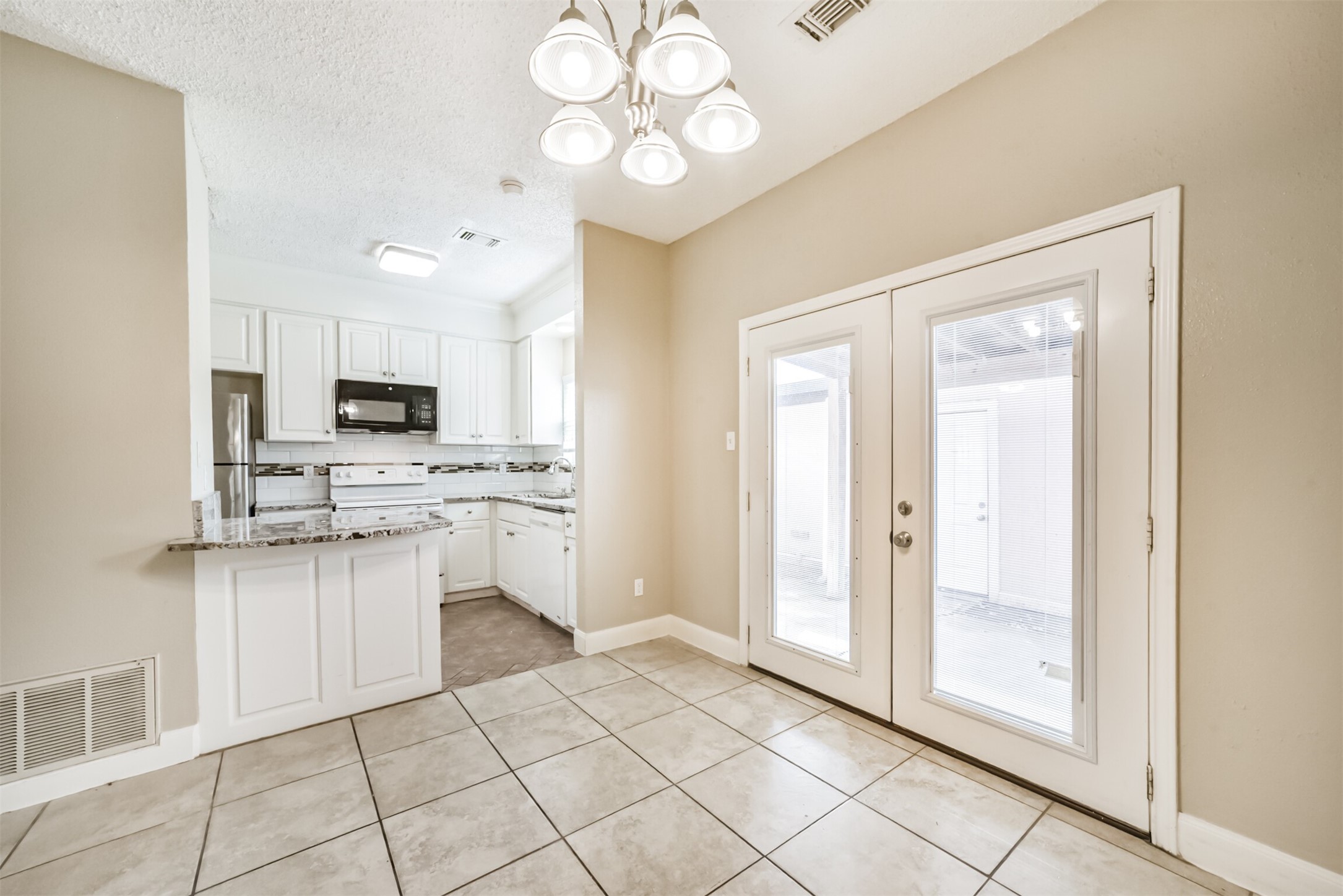 12500 Brookglade Circle 172 Property Photo 19