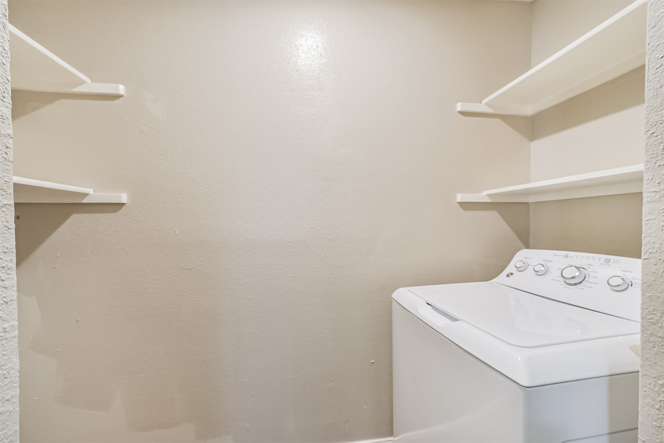12500 Brookglade Circle 172 Property Photo 20