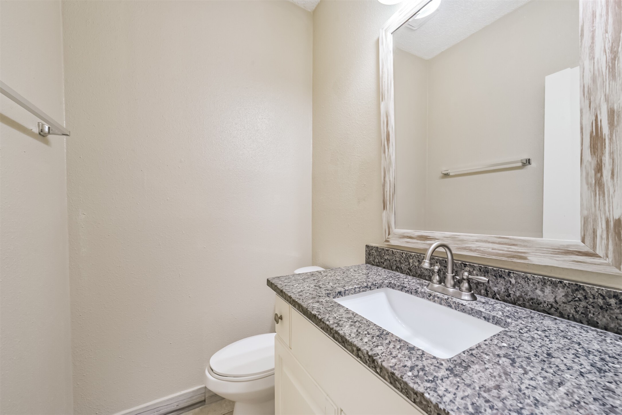 12500 Brookglade Circle 172 Property Photo 21