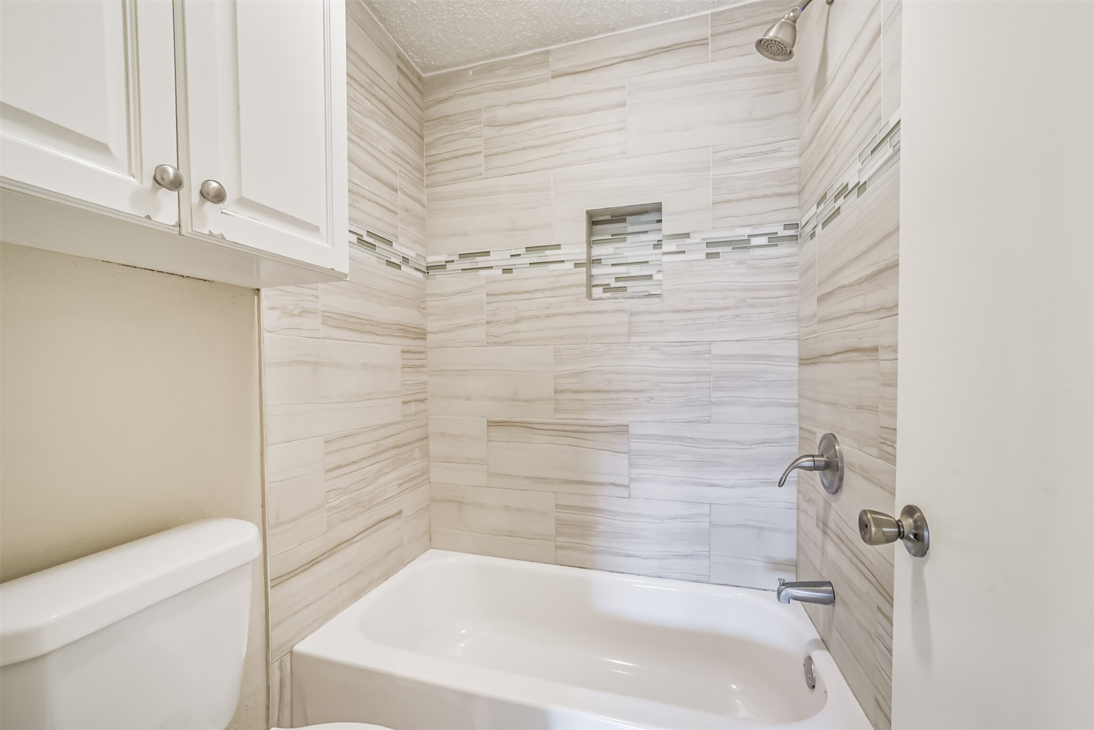 12500 Brookglade Circle 172 Property Photo 27