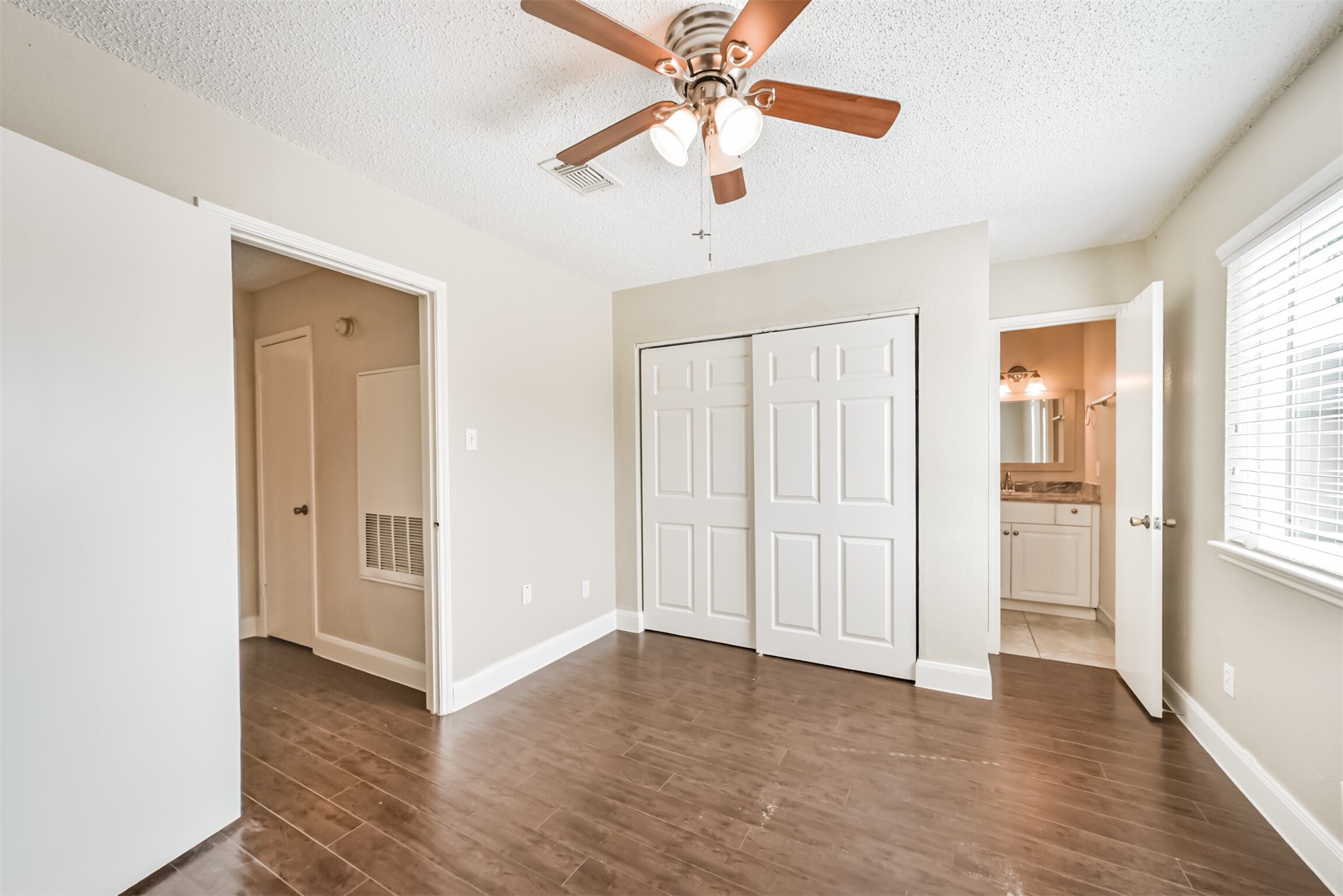 12500 Brookglade Circle 172 Property Photo 30