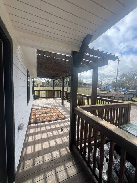 327 3rd Street Property Photo 4