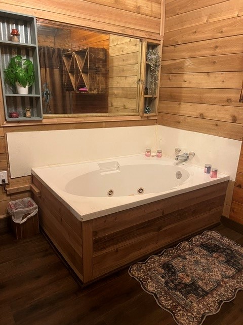 327 3rd Street Property Photo 6