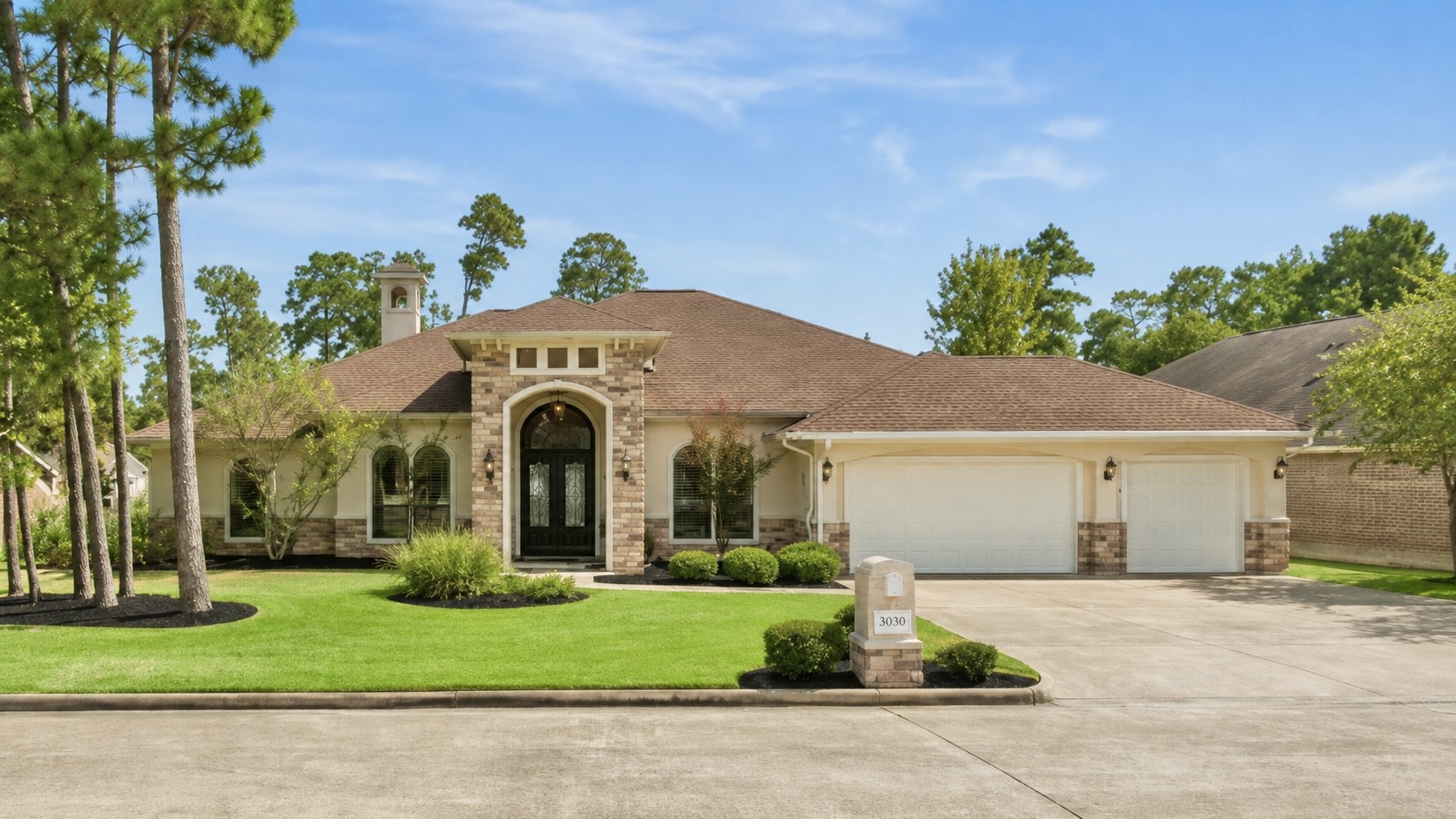 13411 Hilton Head Drive Property Photo 2