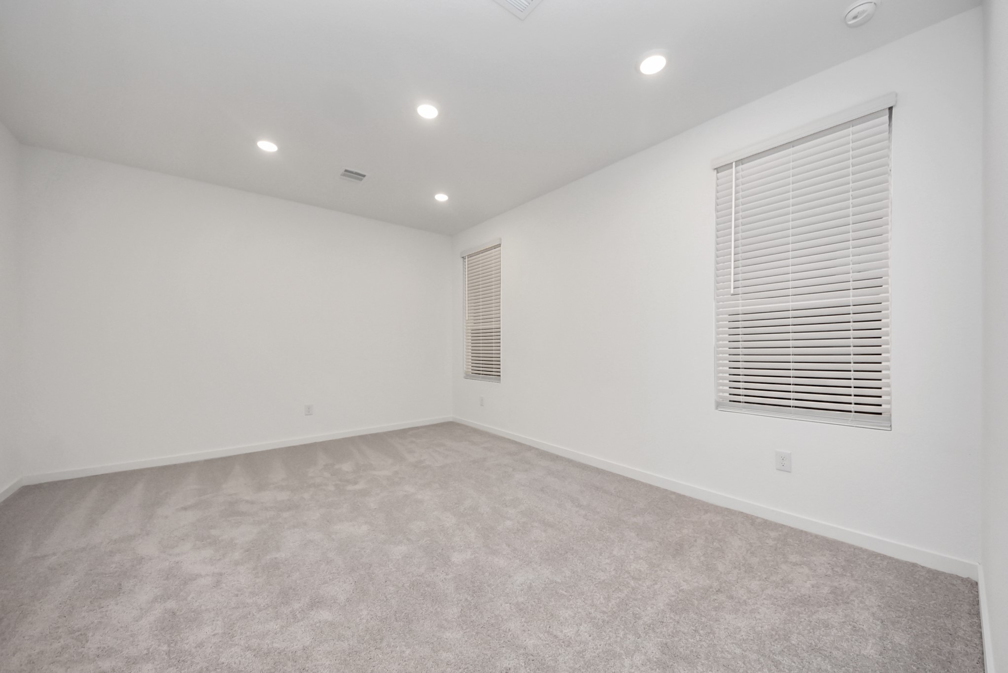 904 Capracotta Drive Property Photo 9