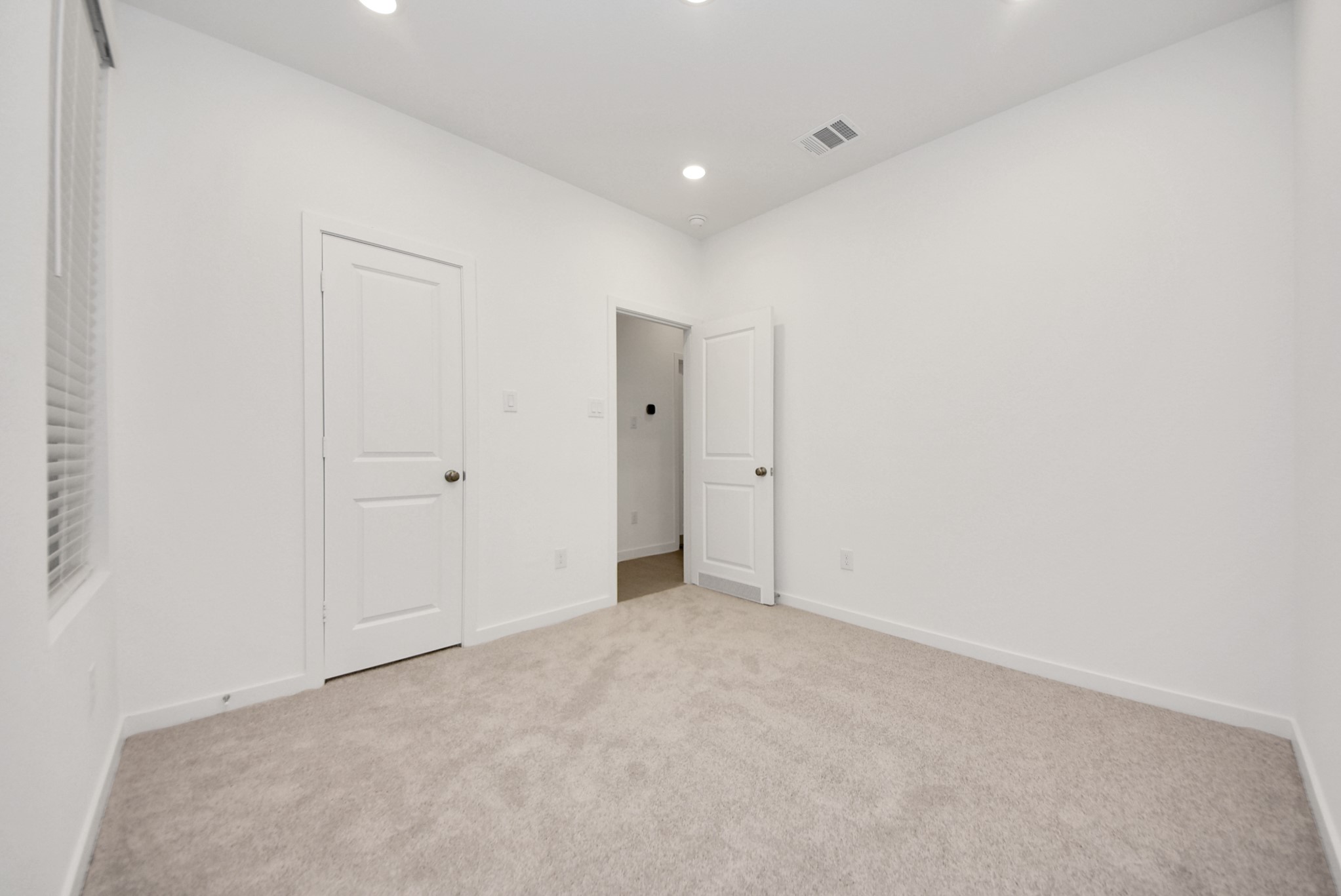 904 Capracotta Drive Property Photo 11