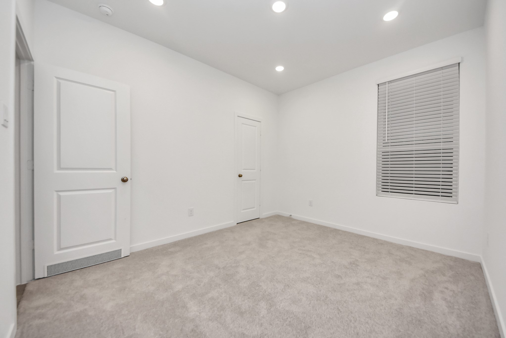 904 Capracotta Drive Property Photo 13