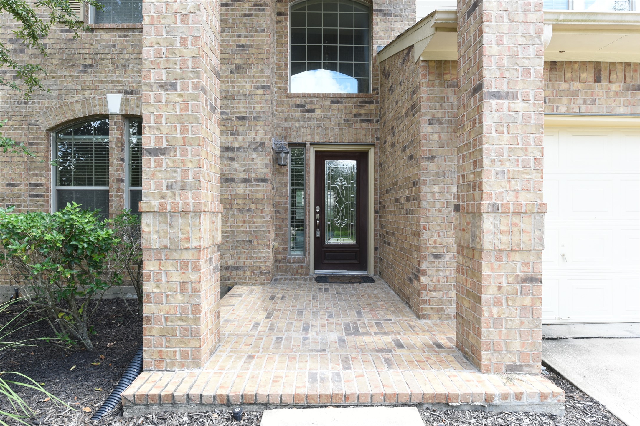 118 E Lasting Spring Circle Property Photo 3