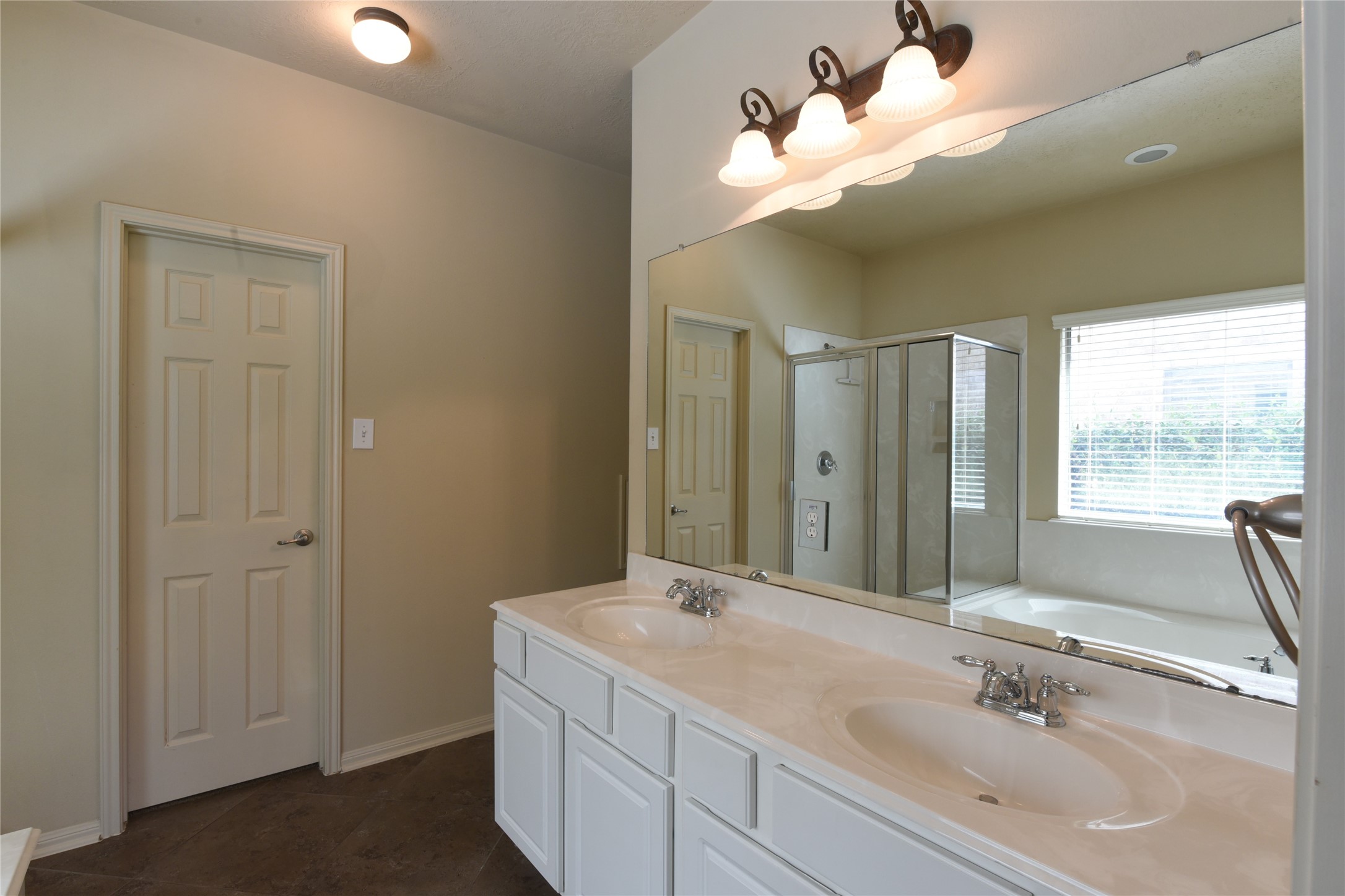 118 E Lasting Spring Circle Property Photo 28