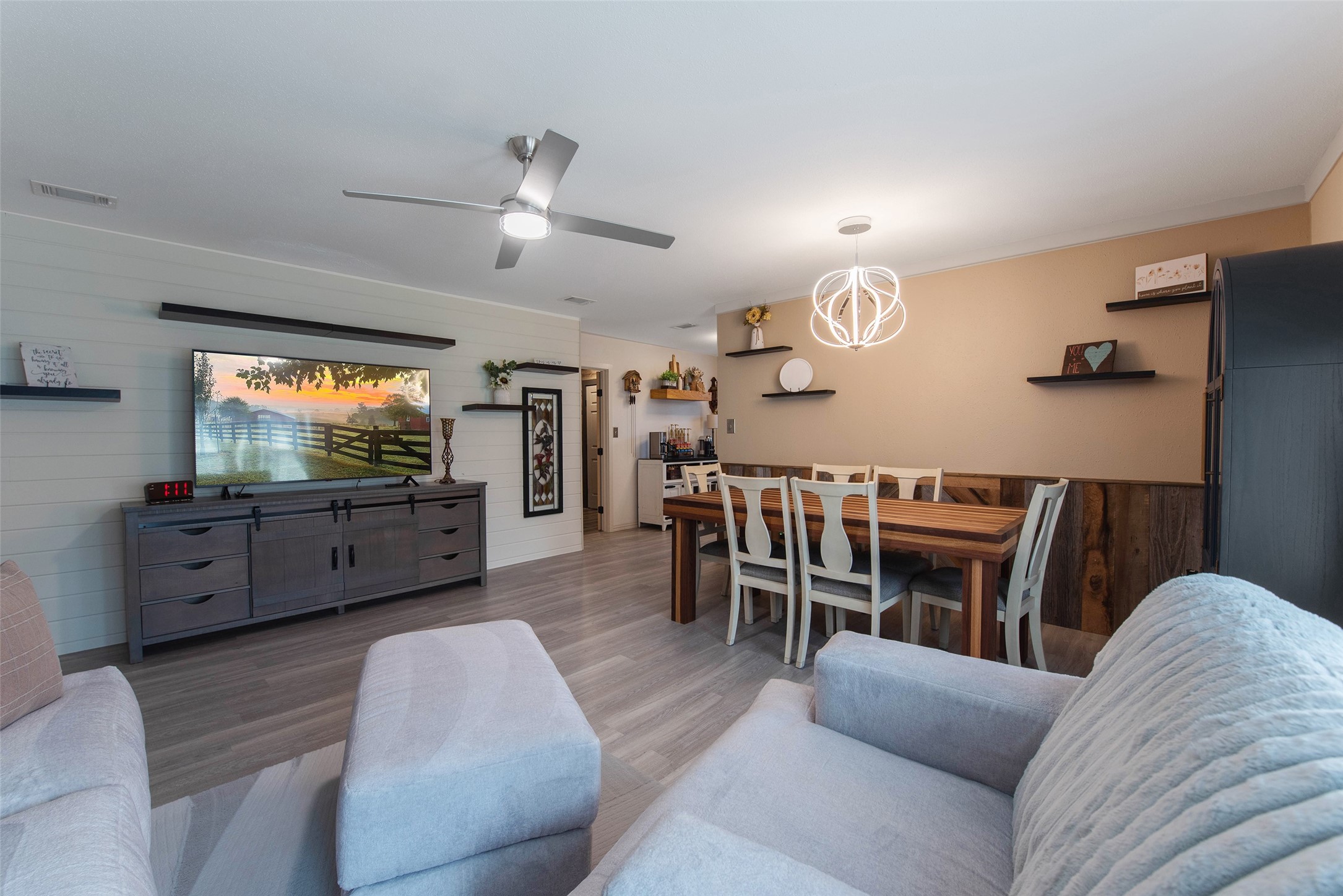 12998 Rocky Road Property Photo 18