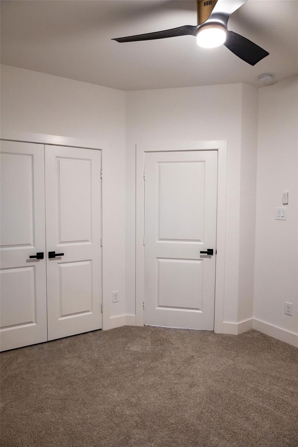 8805 Parkway Drive Drive Property Photo 12